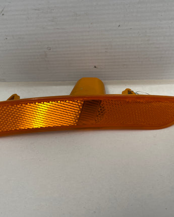 2019 Chevy Camaro SS Front RH Passenger Side Marker Light OEM