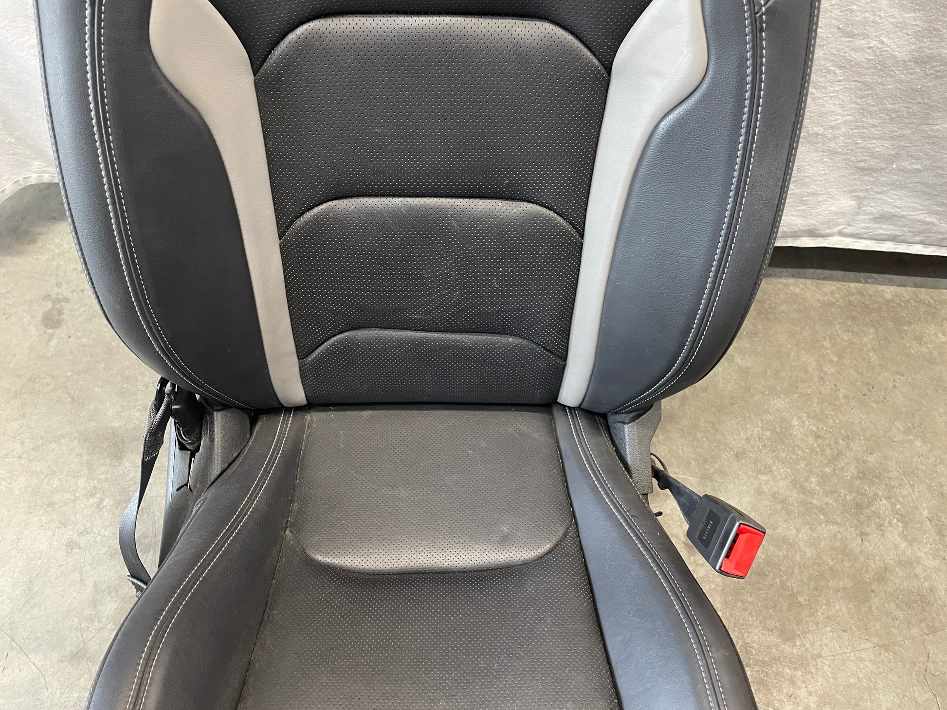 2018 Chevy Camaro SS Seats Fronts and Rears OEM - Day's Parts Yard