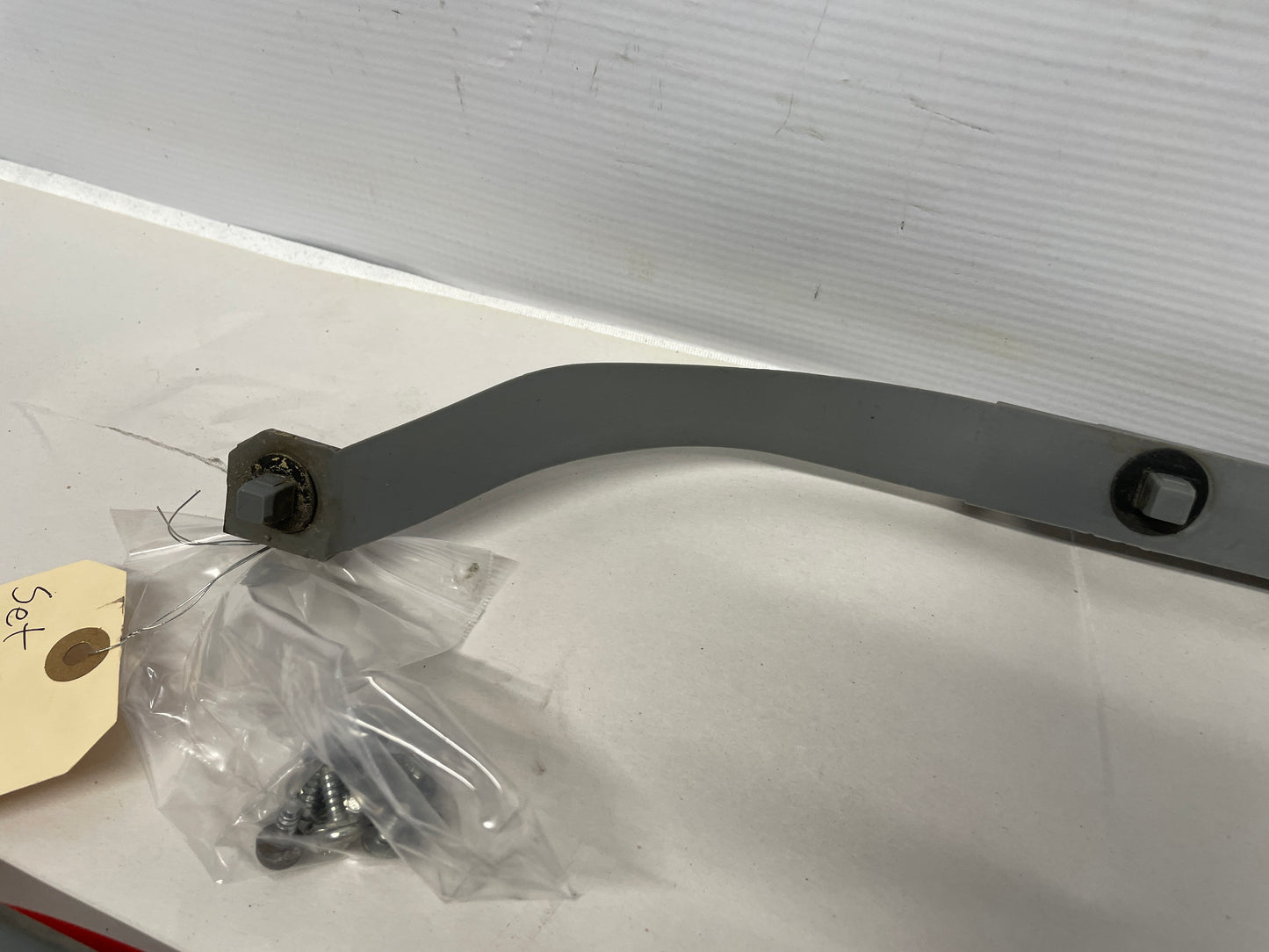 2005 Pontiac GTO Rear Bumper Brackets Guides Set OEM - Day's Parts Yard