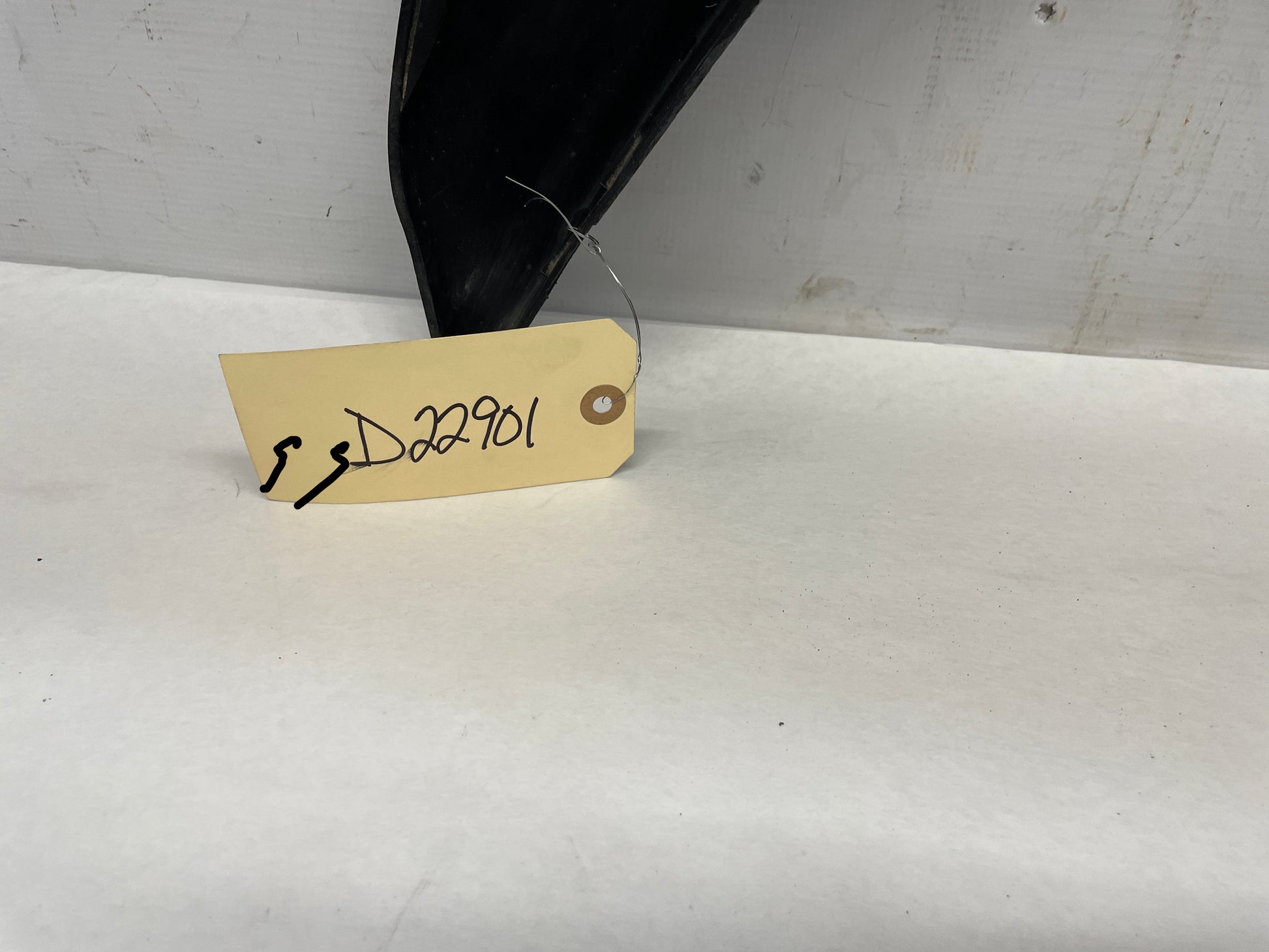 2006 Chevy Silverado C2500 LH Driver Front Fender Flare Wheel Well Cover OEM - Day's Parts Yard