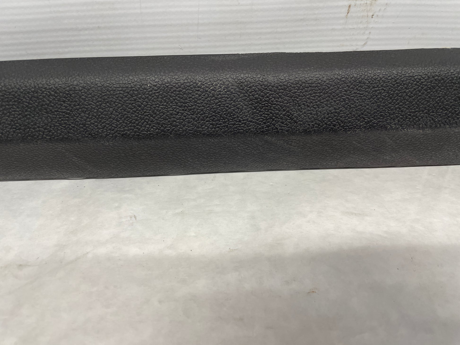 2013 Cadillac CTS-V Coupe Front LH Driver Side Door Sill Trim Plate Ebony OEM - Day's Parts Yard
