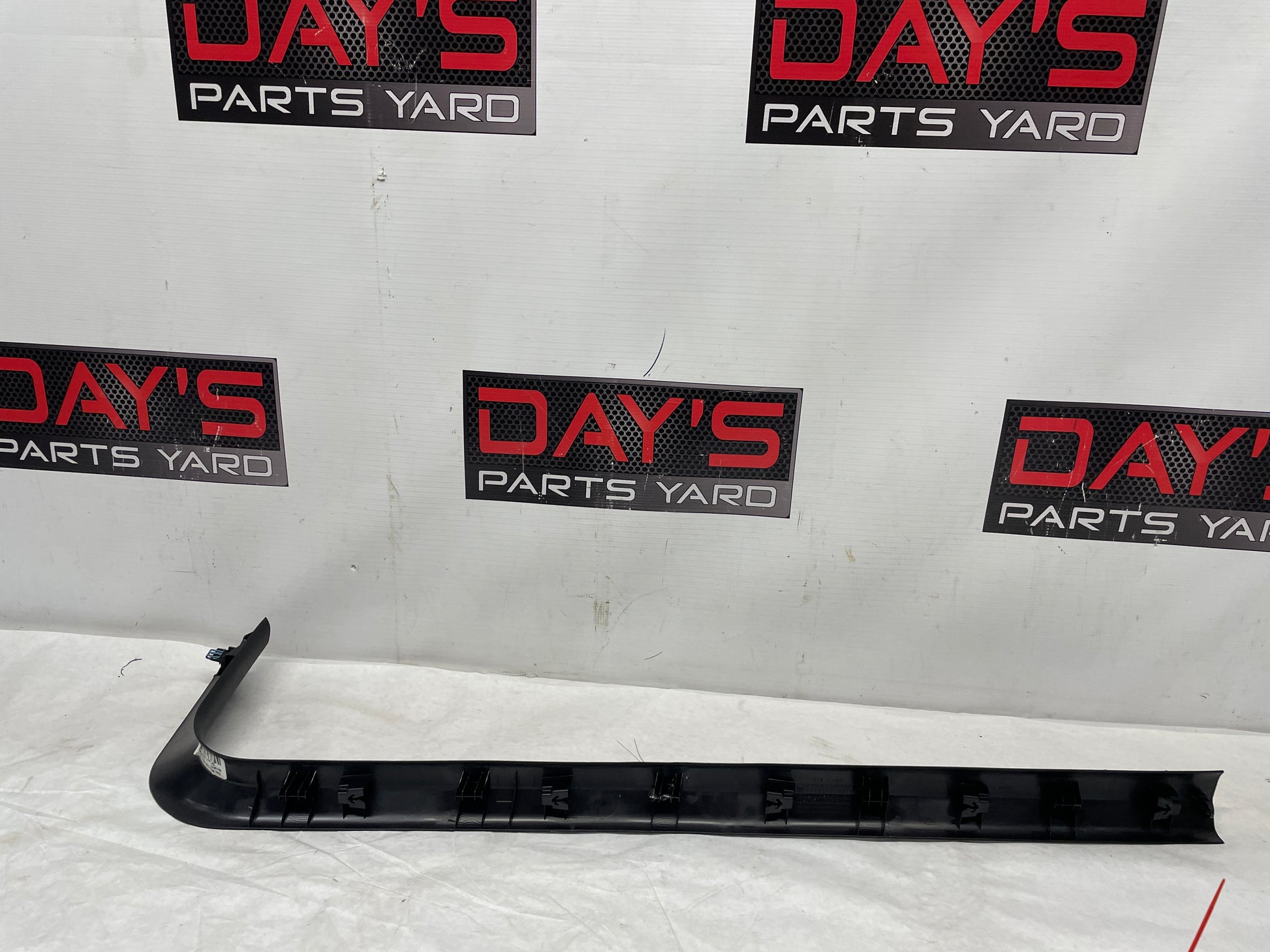 2013 Cadillac CTS-V Coupe Front LH Driver Side Door Sill Trim Plate Ebony OEM - Day's Parts Yard
