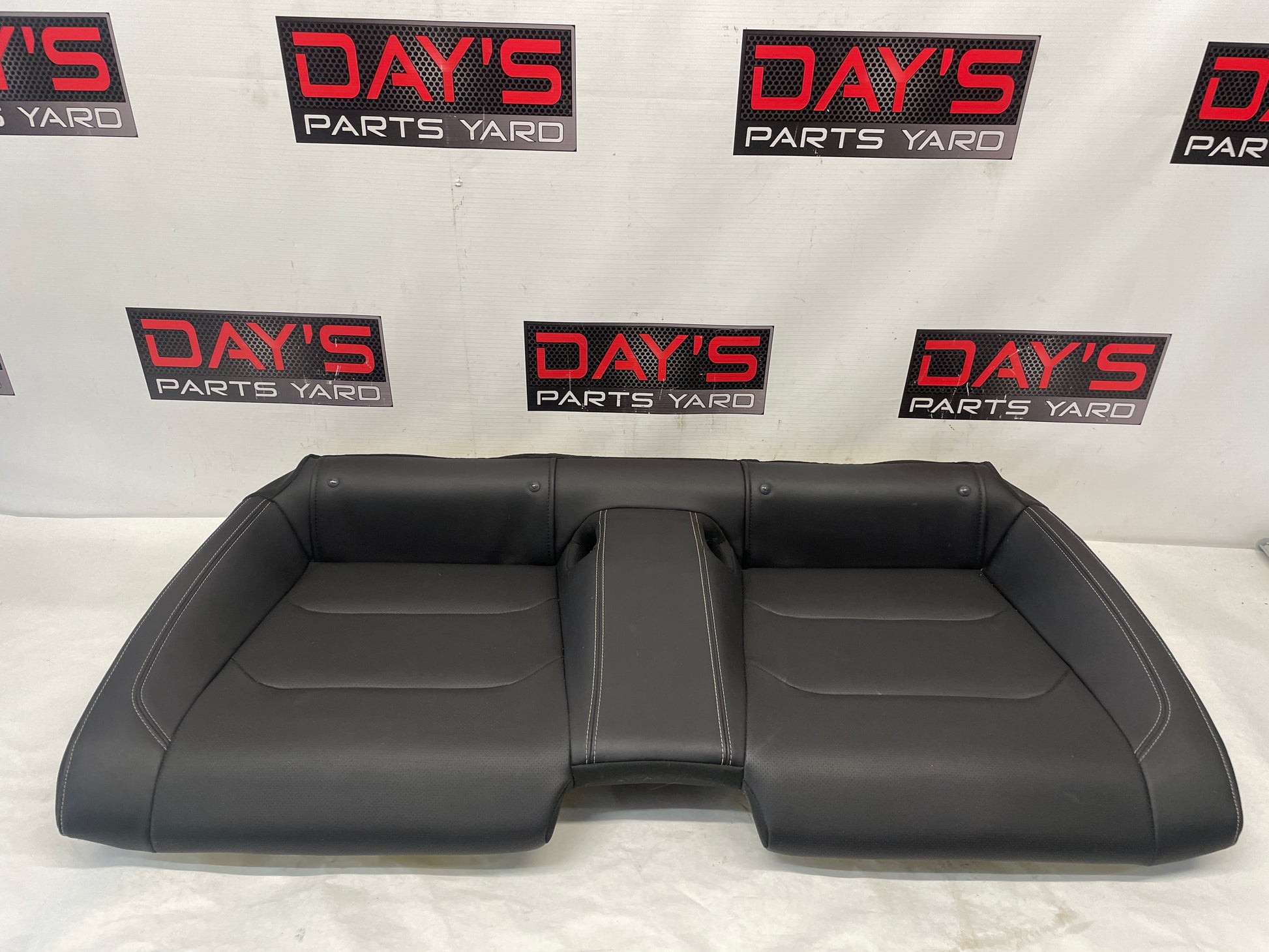 2018 Chevy Camaro SS Seats Fronts and Rears OEM - Day's Parts Yard
