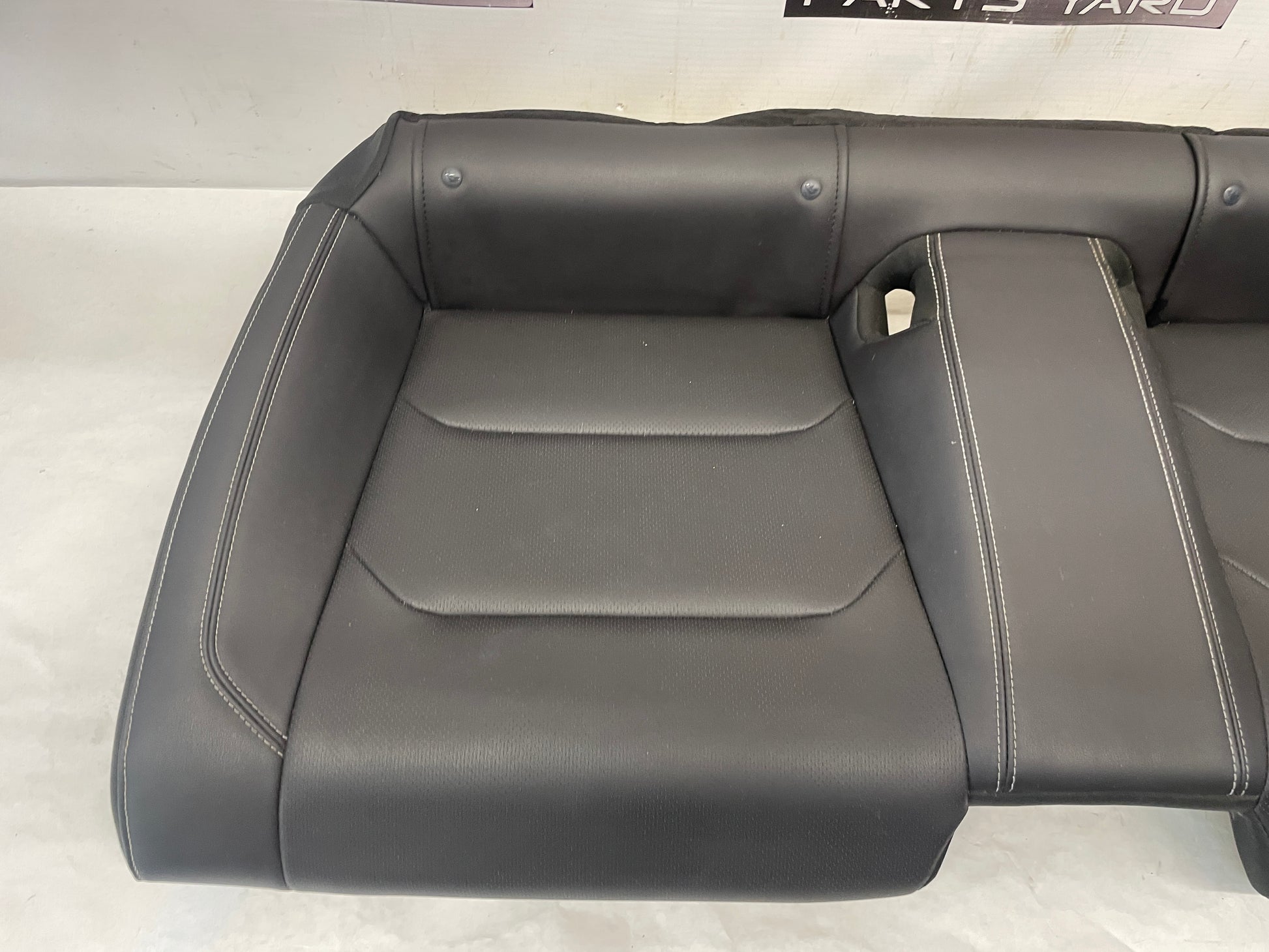 2018 Chevy Camaro SS Seats Fronts and Rears OEM - Day's Parts Yard