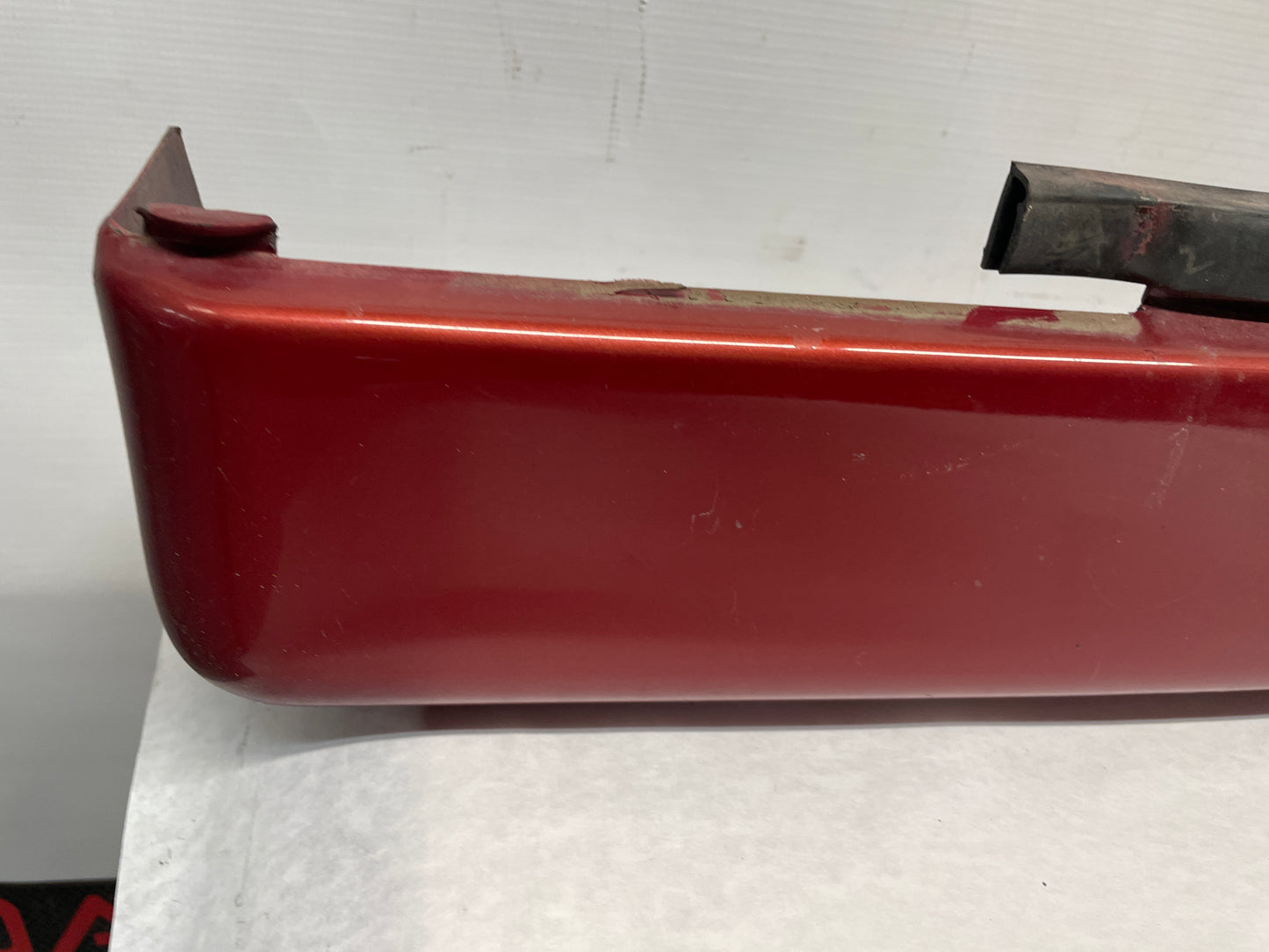 2006 Pontiac GTO LH Driver Rocker Molding Side Skirt Trim Panel OEM