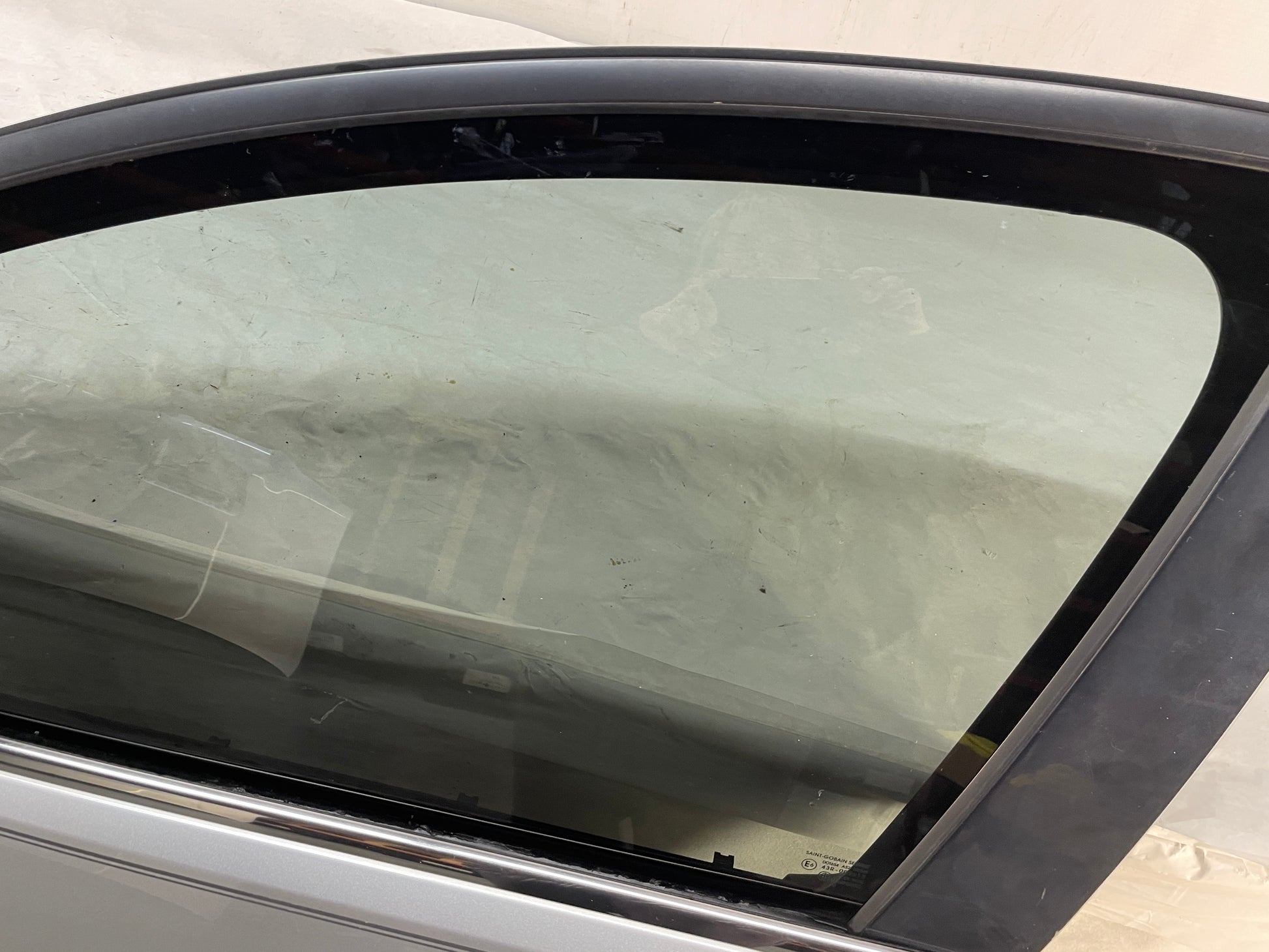 2009 Pontiac G8 LH Driver Front Exterior Door Silver OEM - Day's Parts Yard