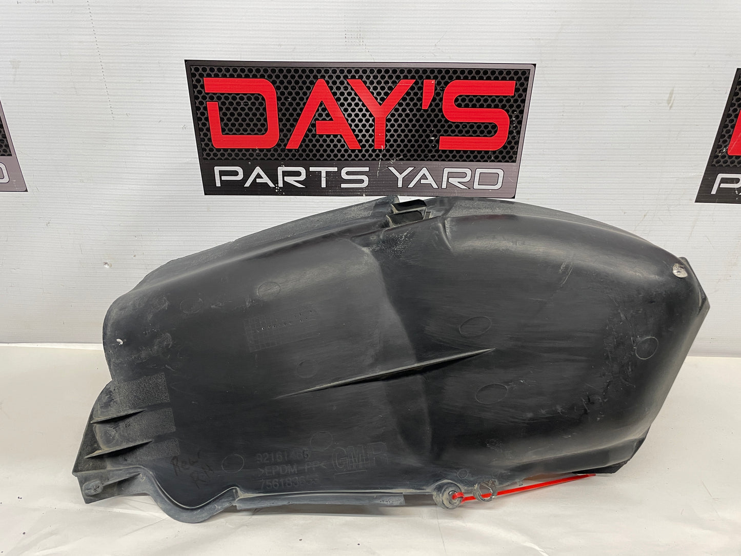 2005 Pontiac GTO RH Passenger Rear Wheel Well Liner OEM - Day's Parts Yard