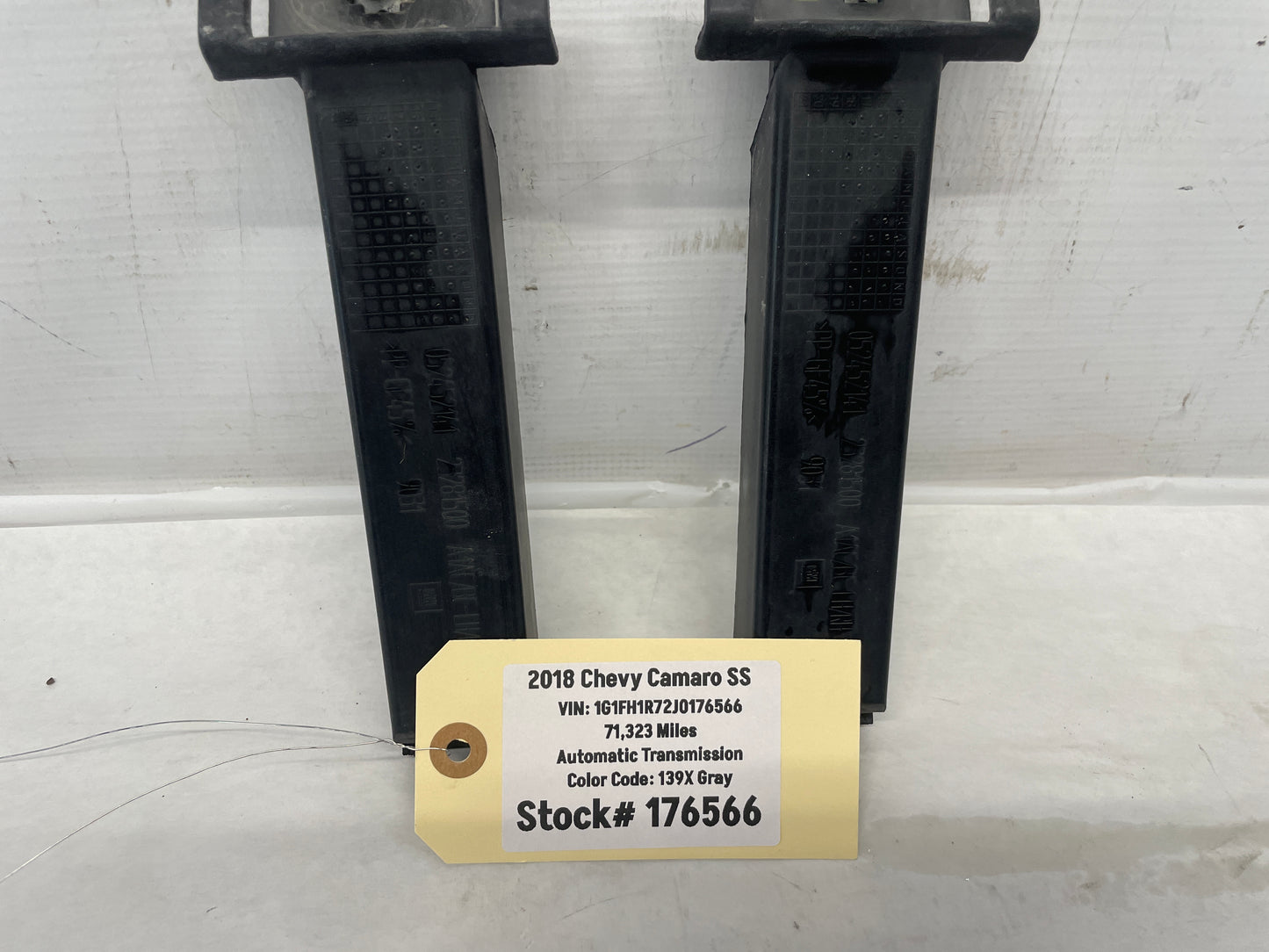 2018 Chevy Camaro SS RH & LH Rear Bumper Lower Brackets OEM - Day's Parts Yard