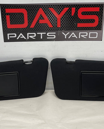 2005 Pontiac GTO RH & LH Sun Visors Sunvisors w/ Clips OEM