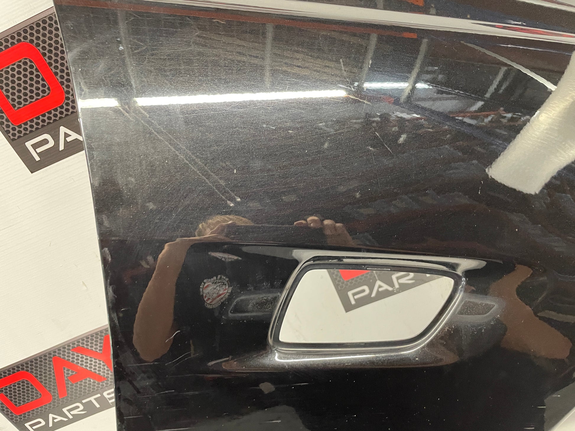 2009 Pontiac G8 RH Passenger Front Fender Black OEM - Day's Parts Yard