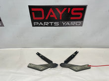 2005 Pontiac GTO RH & LH Hood Hinges OEM - Day's Parts Yard