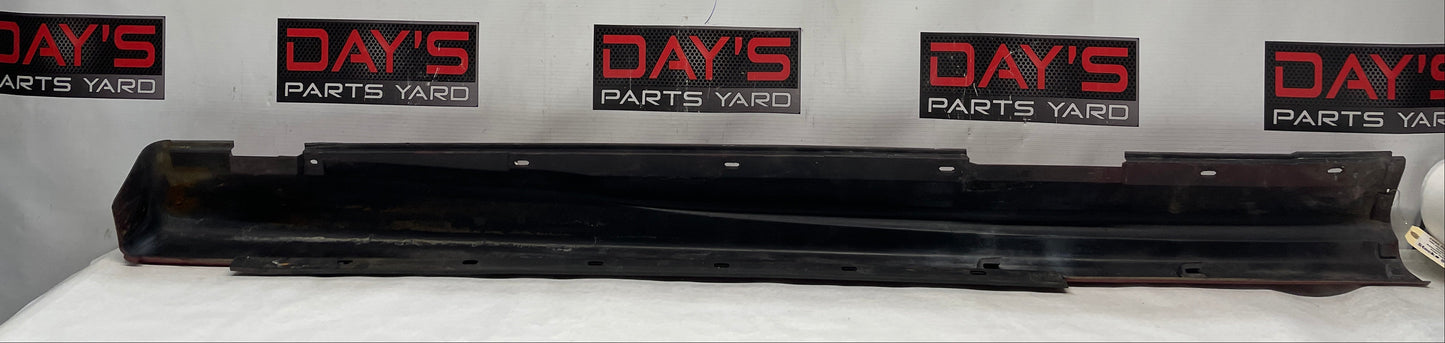 2006 Pontiac GTO LH Driver Rocker Molding Side Skirt Trim Panel OEM
