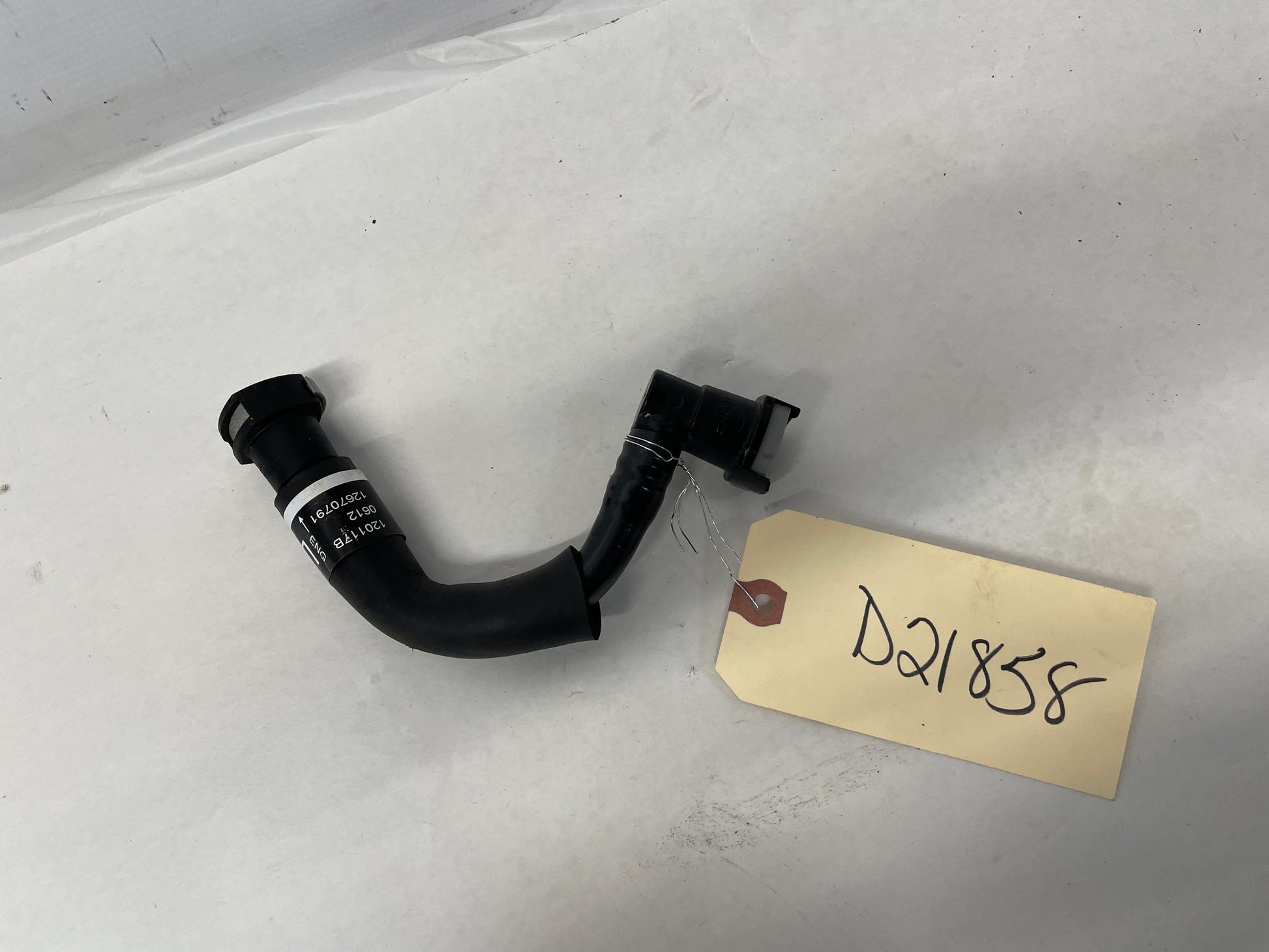 2018 Cadillac Escalade  Engine Motor PCV Tube Hose Line OEM - Day's Parts Yard
