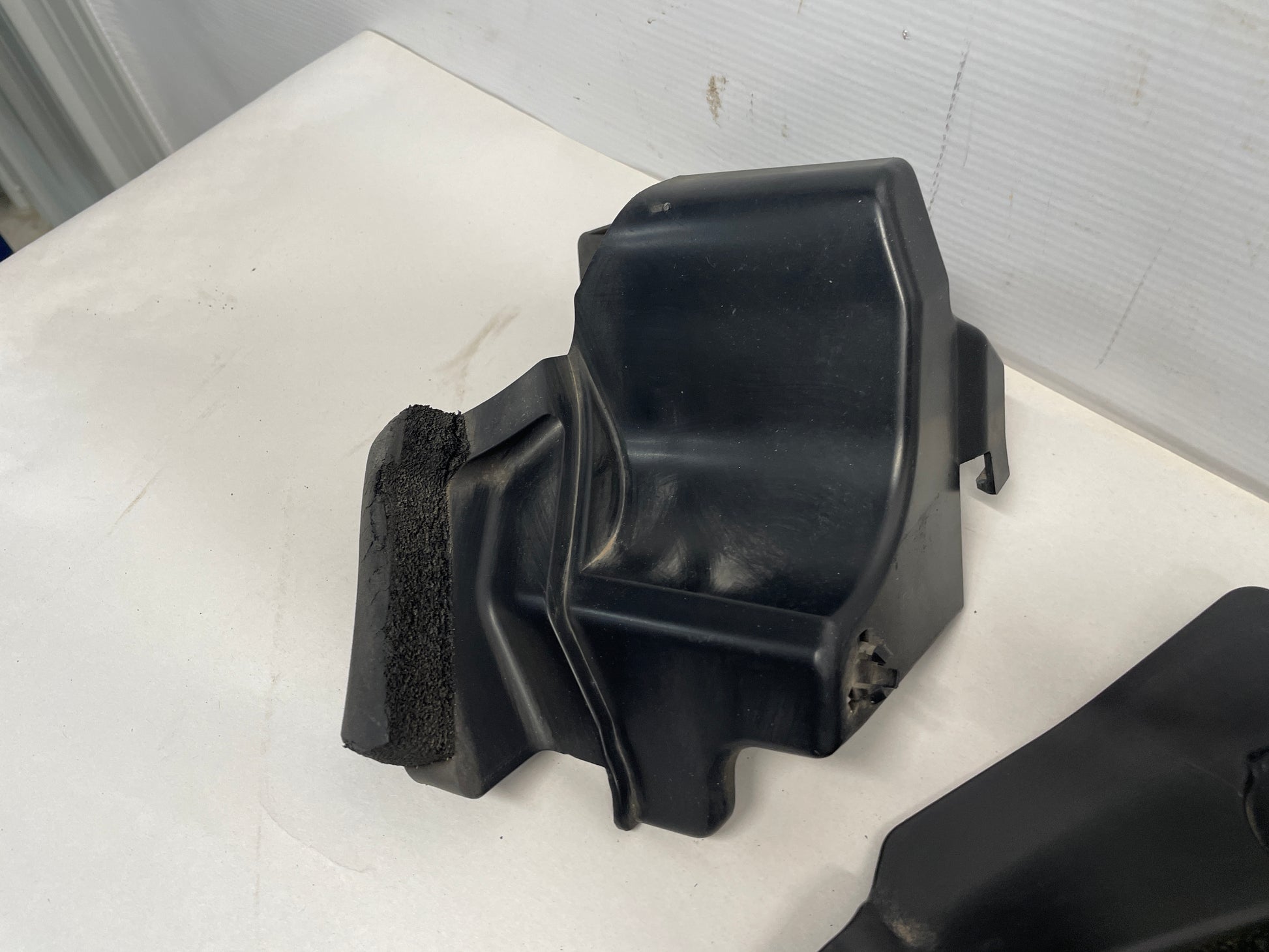 2016 Chevy SS Sedan Radiator Support Splash Shields Air Inlet Baffle OEM - Day's Parts Yard