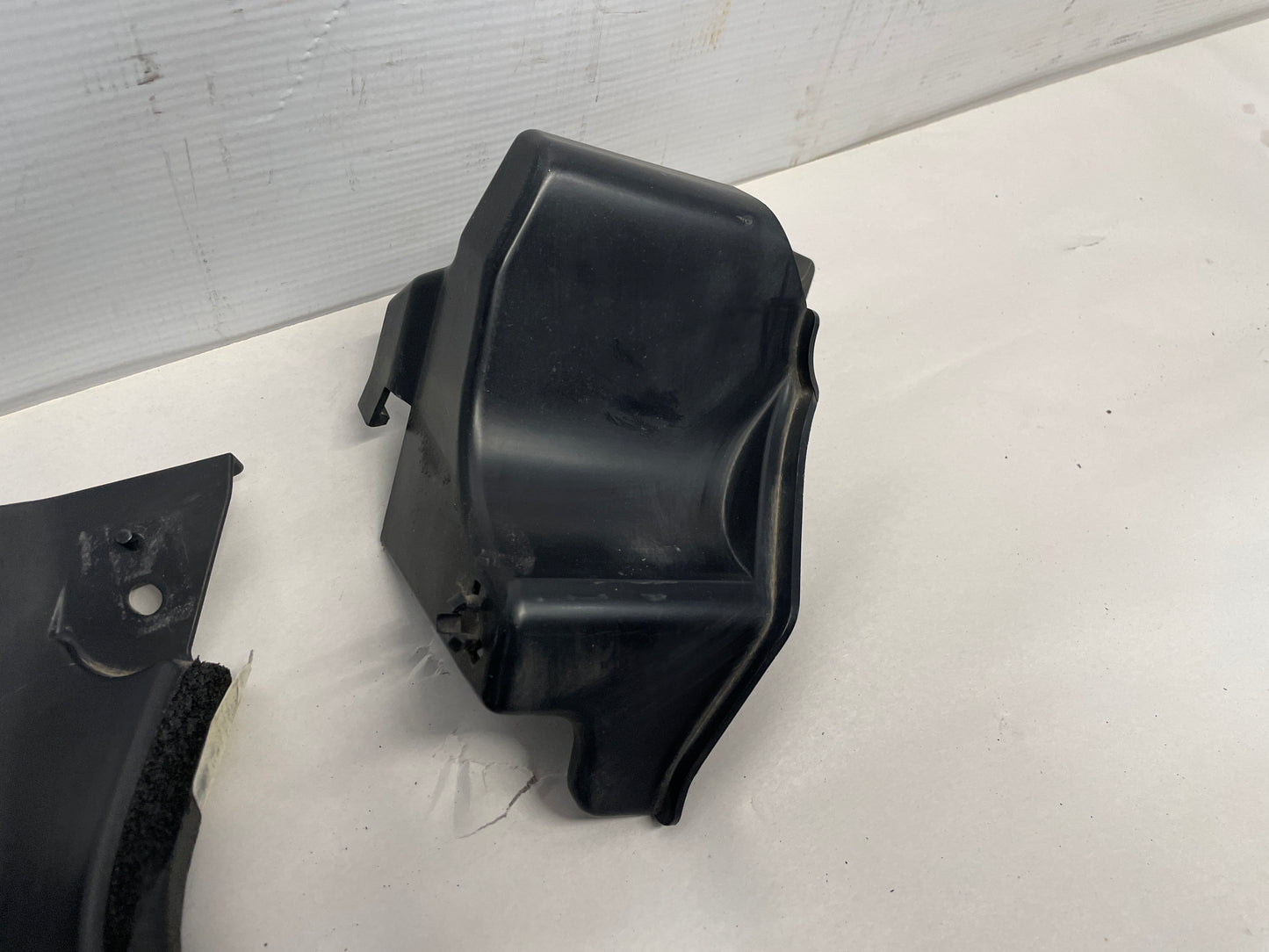 2016 Chevy SS Sedan Radiator Support Splash Shields Air Inlet Baffle OEM - Day's Parts Yard