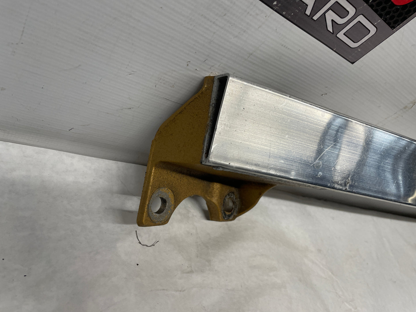 2013 Cadillac CTS-V Coupe Strut Tower Bar OEM - Day's Parts Yard