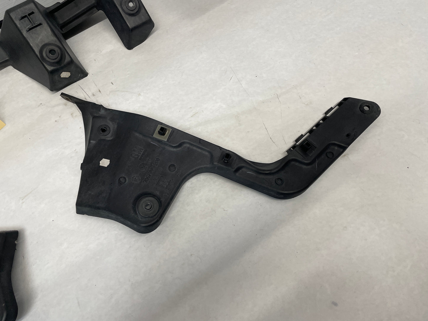 2009 Pontiac G8 GT Complete Rear Bumper Brackets Mounts Guides Set OEM - Day's Parts Yard