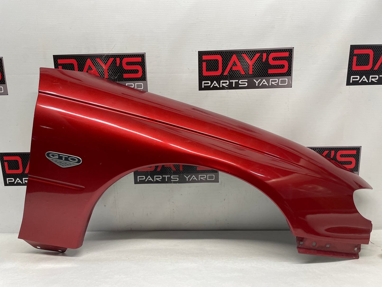 2006 Pontiac GTO RH Passenger Front Fender Spice Red OEM