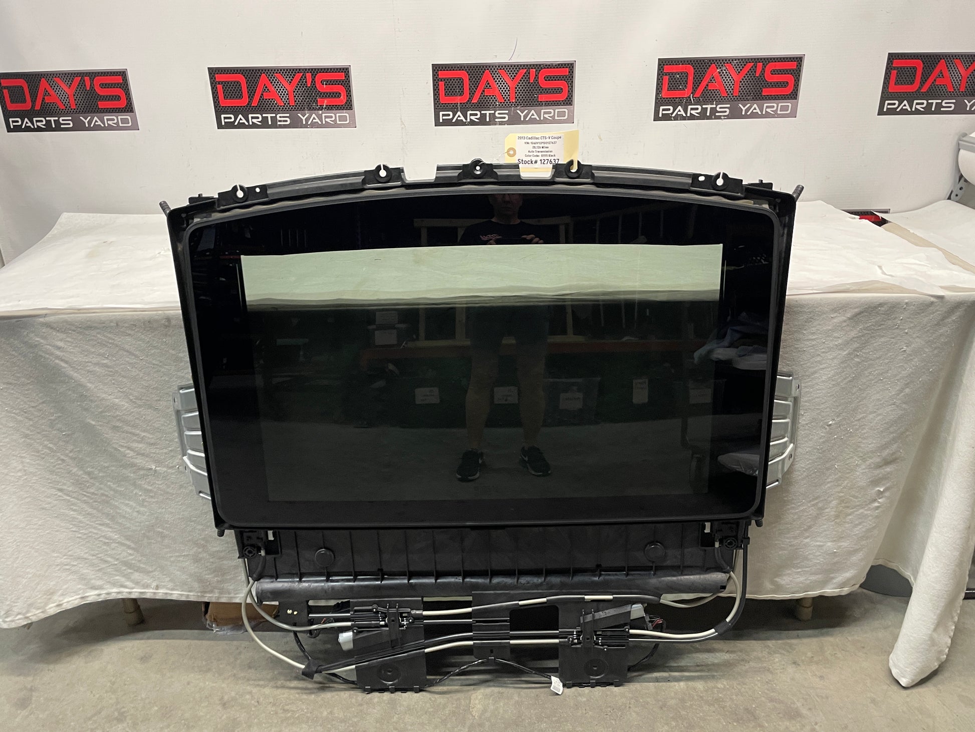 2013 Cadillac CTS-V Coupe Complete Sunroof Sun Moon Roof OEM - Day's Parts Yard
