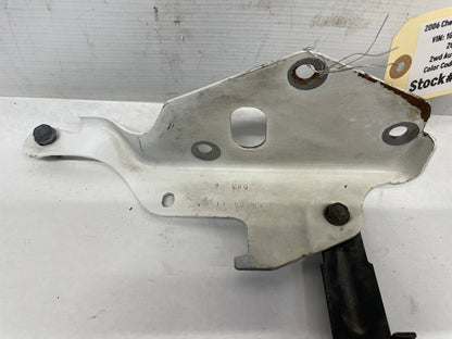 2006 Chevy Silverado C2500 LH Driver Hood Hinge OEM - Day's Parts Yard