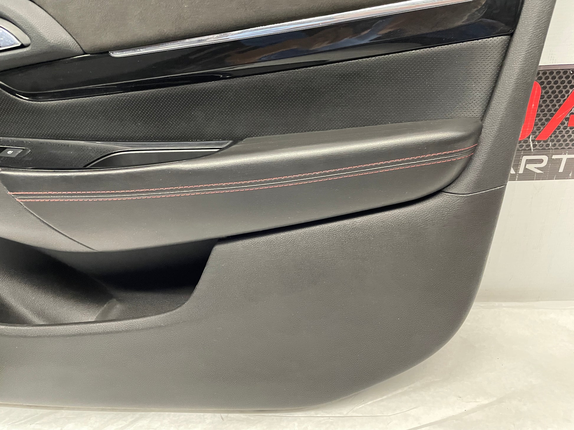 2014 Chevy SS Sedan RH Passenger Front Interior Door Panel Trim OEM - Day's Parts Yard