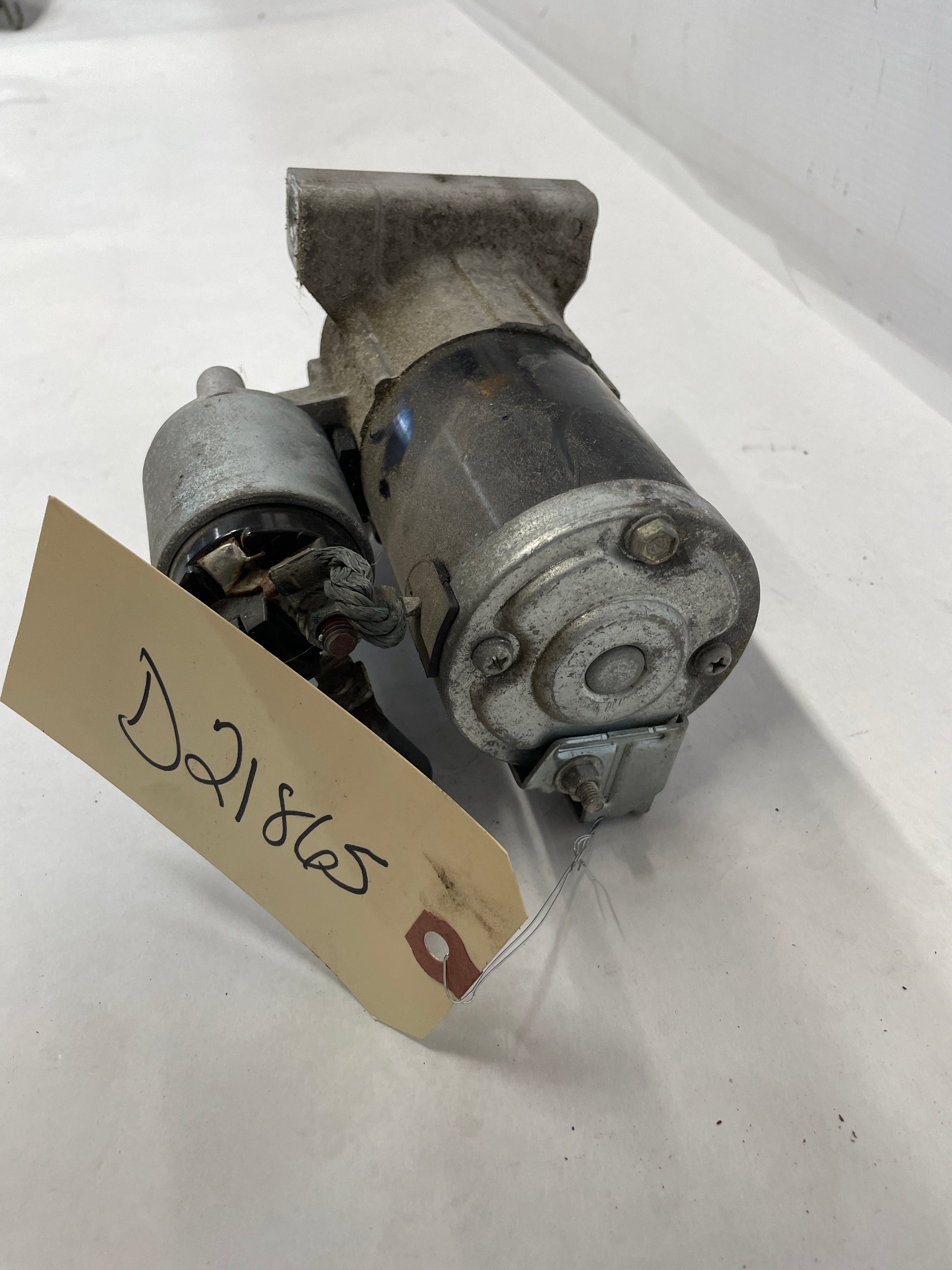 2018 Cadillac Escalade Engine Motor Starter OEM - Day's Parts Yard