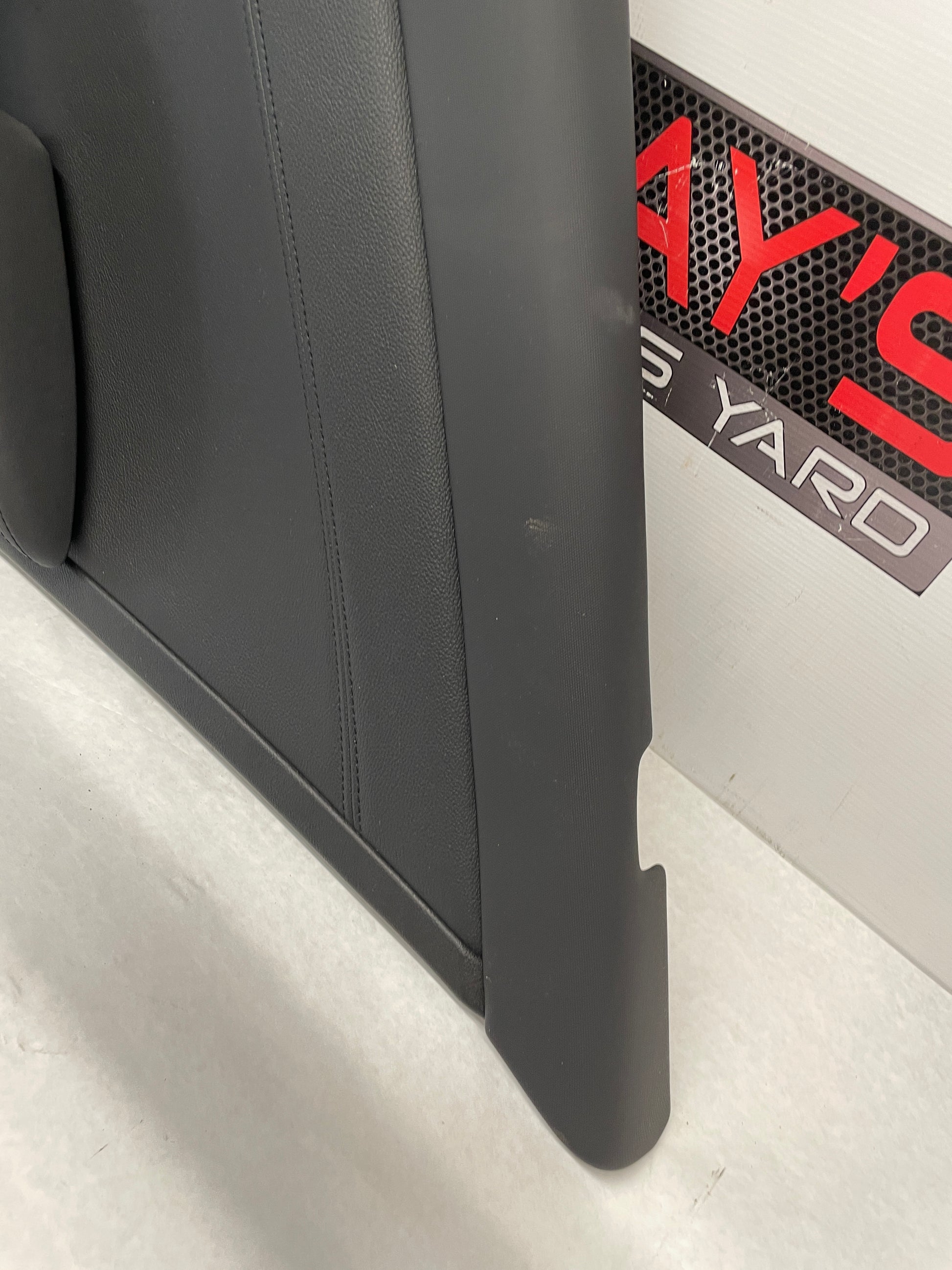 2009 Pontiac G8 GT Rear RH Passenger Door Panel  OEM - Day's Parts Yard