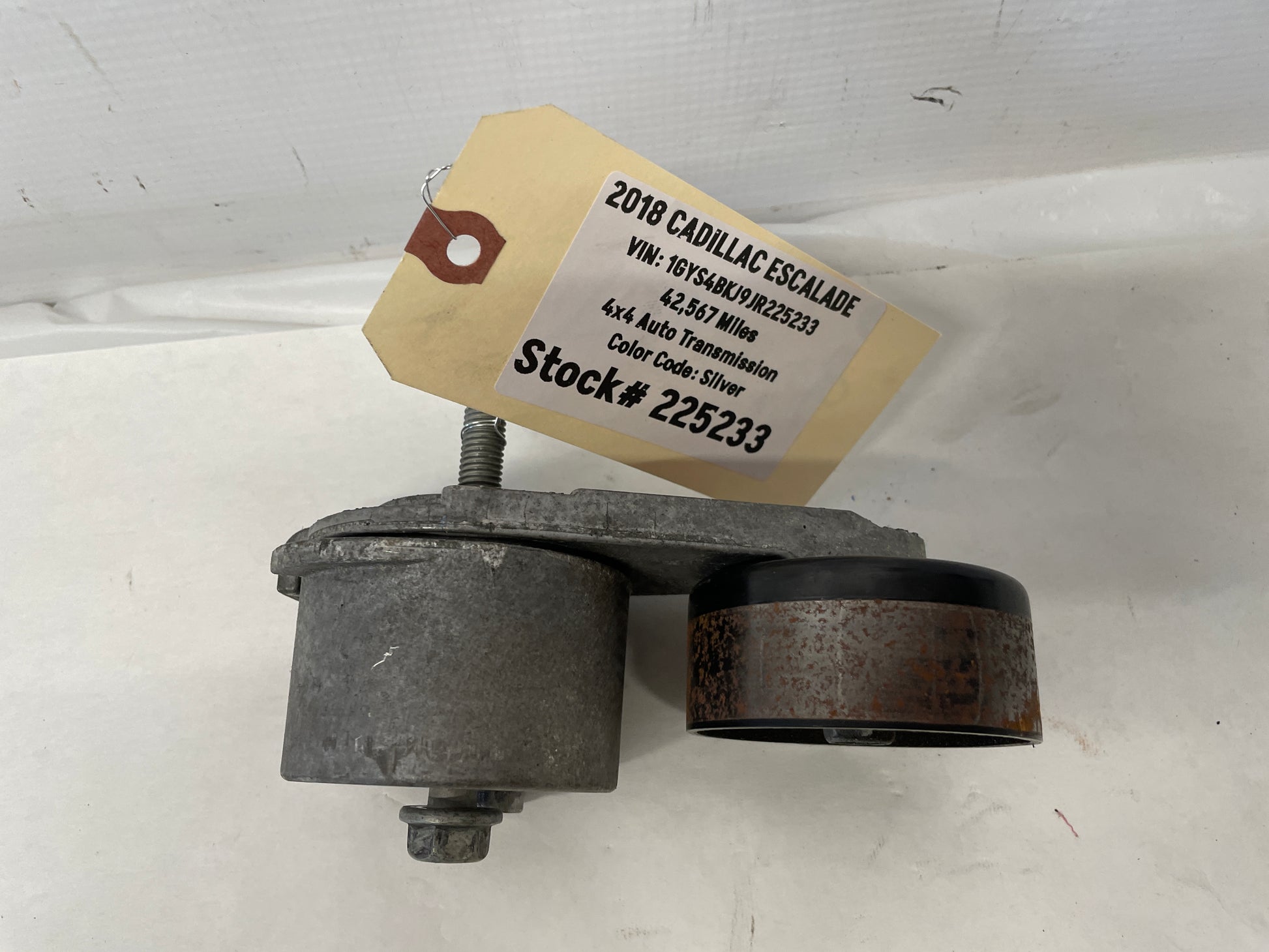 2018 Cadillac Escalade Serpentine Belt Tensioner Assembly OEM - Day's Parts Yard