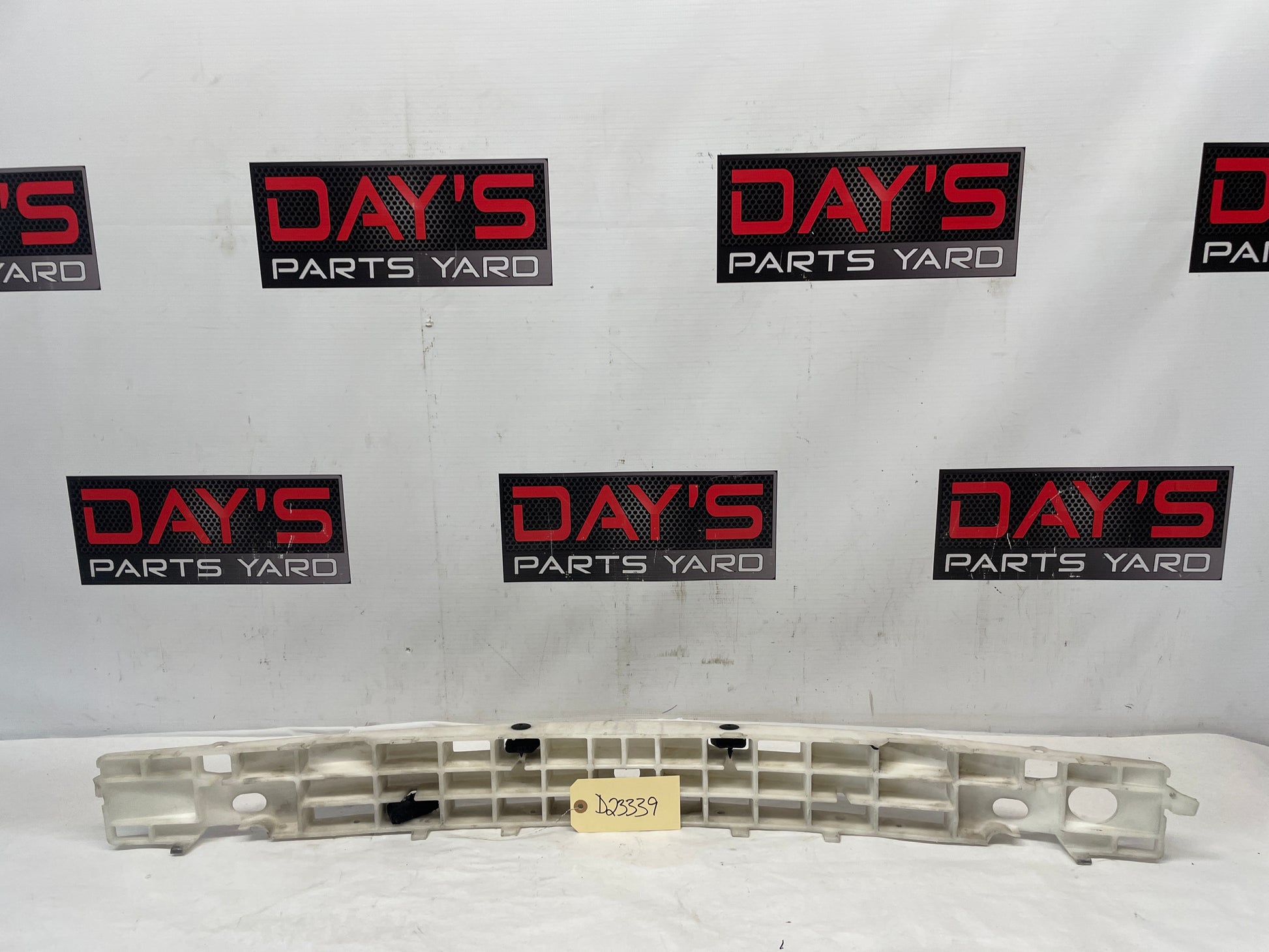 2018 Chevy Camaro SS Front Bumper Impact Absorber Foam Pad OEM - Day's Parts Yard