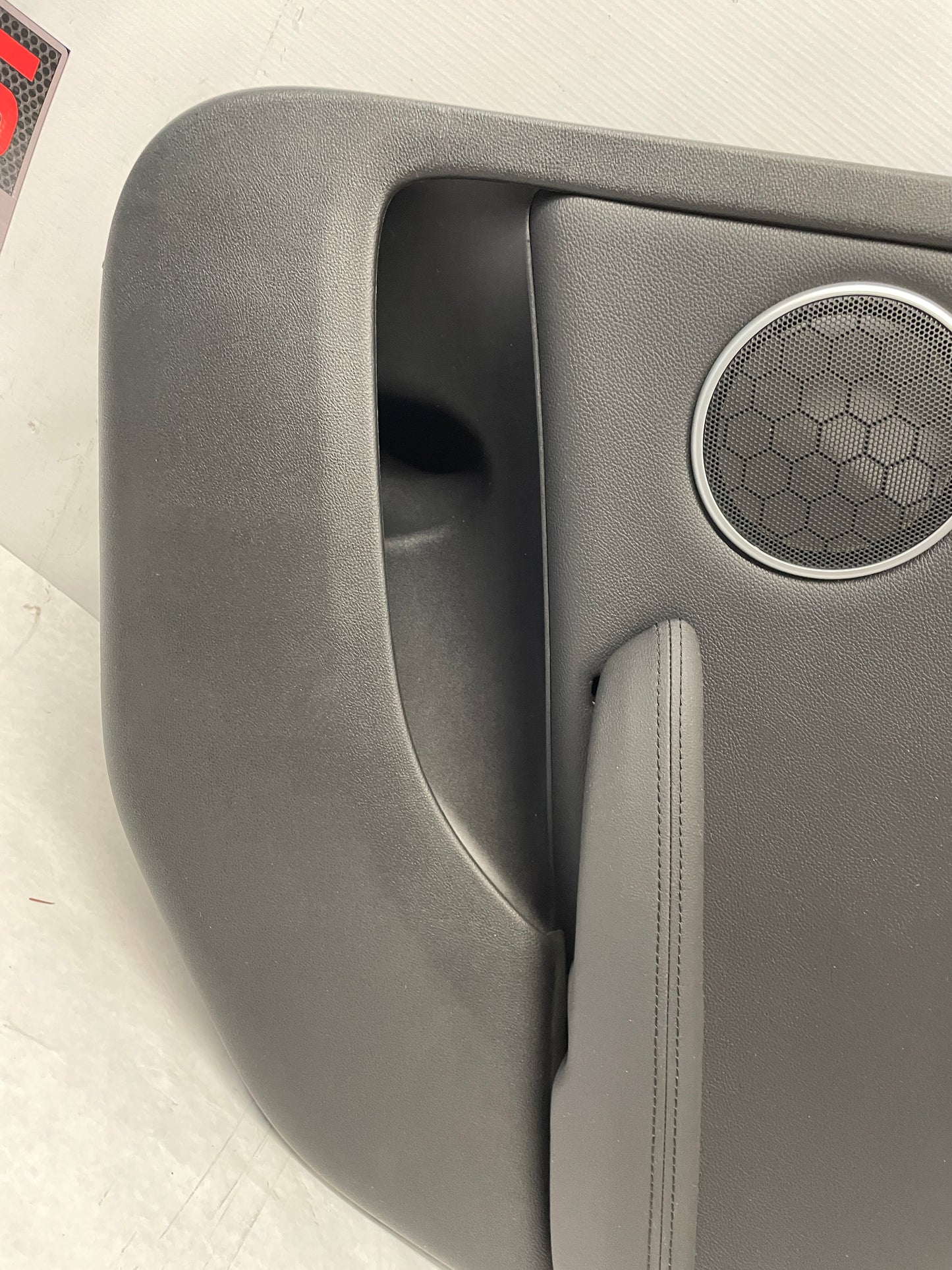 2009 Pontiac G8 GT Rear RH Passenger Door Panel  OEM - Day's Parts Yard