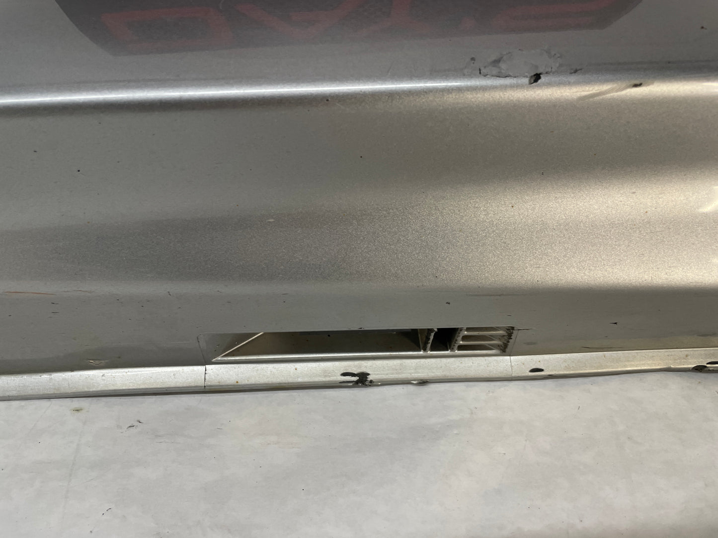 2009 Pontiac G8 LH Driver Rocker Molding Side Skirt Panel Black OEM - Day's Parts Yard