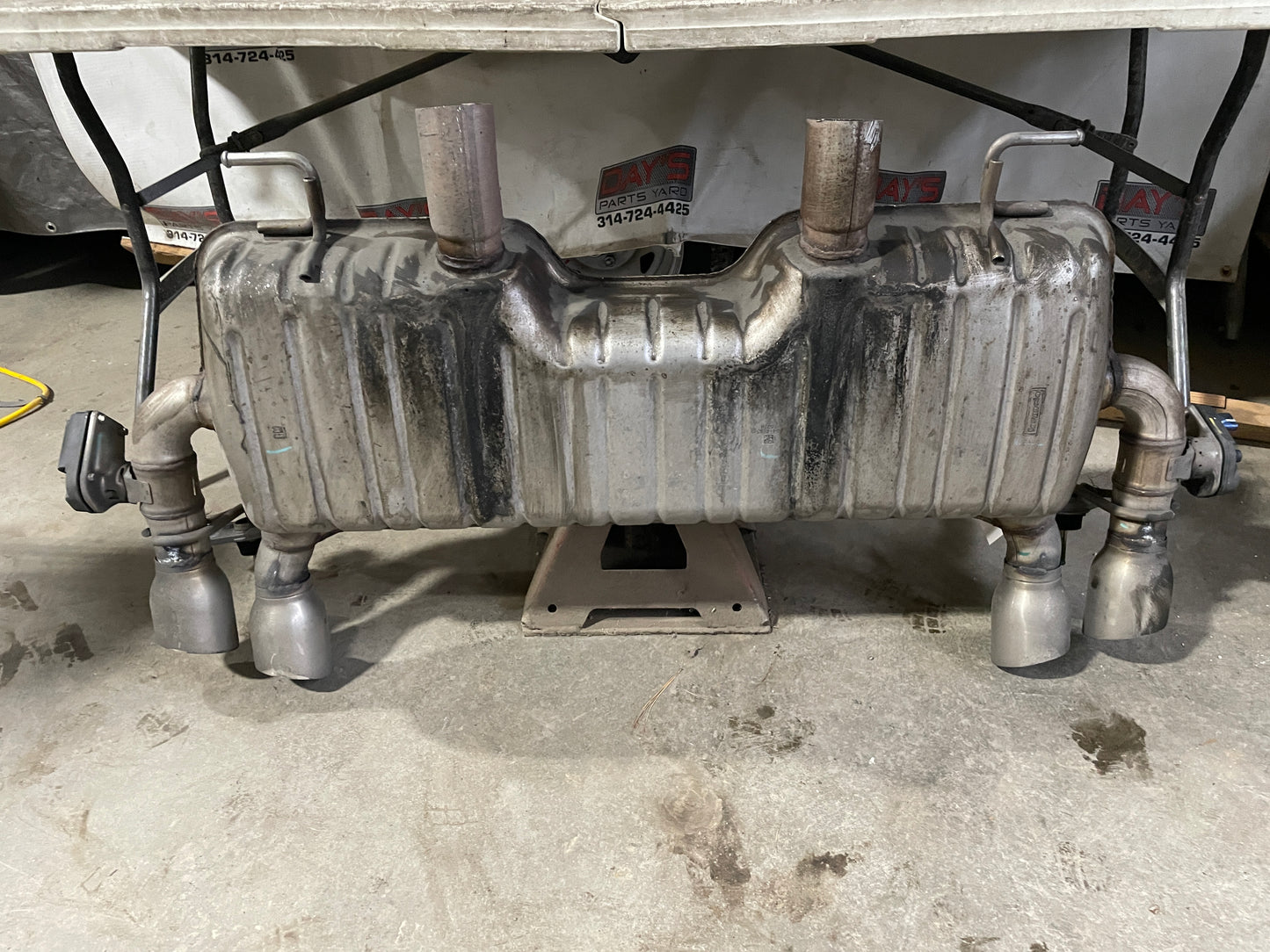 2017 Chevy Camaro SS Exhaust Muffler NPP Bi Mode Active w/ Valve Actuators OEM