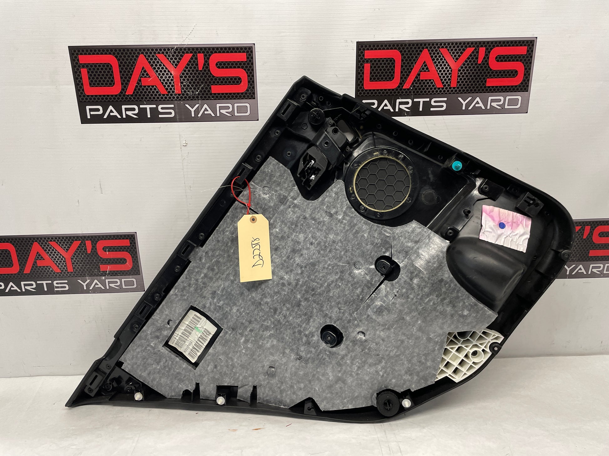 2009 Pontiac G8 GT Rear RH Passenger Door Panel  OEM - Day's Parts Yard