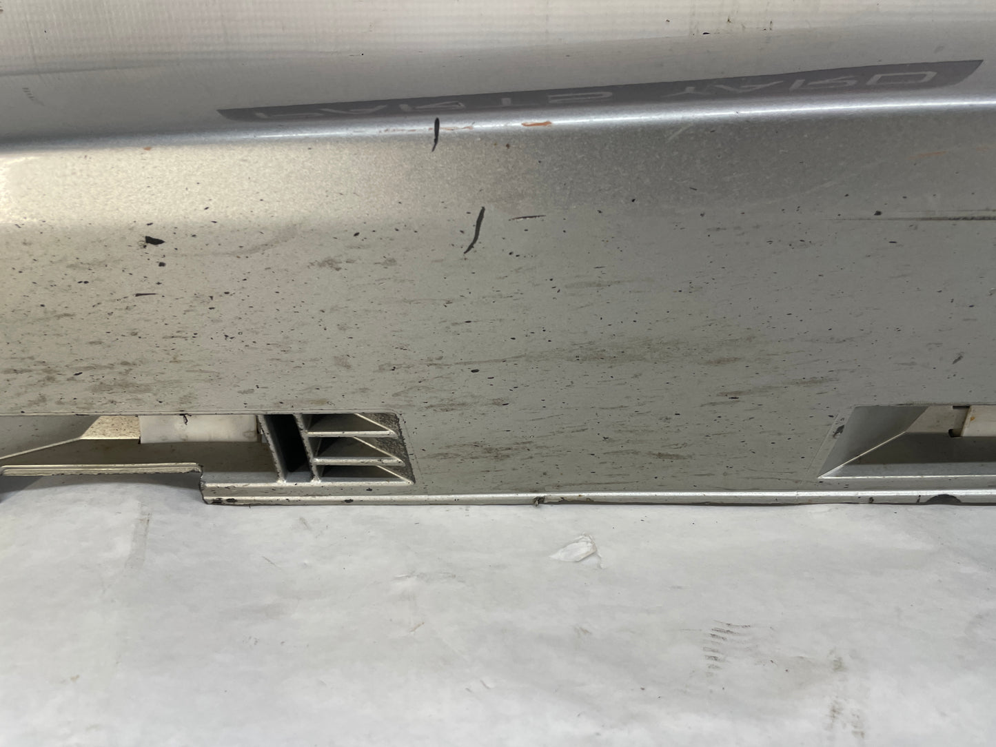 2009 Pontiac G8 LH Driver Rocker Molding Side Skirt Panel Black OEM - Day's Parts Yard