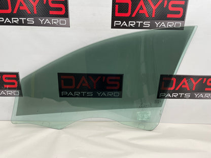 2009 Pontiac G8 GT Front RH Passenger Door Window Glass OEM - Day's Parts Yard