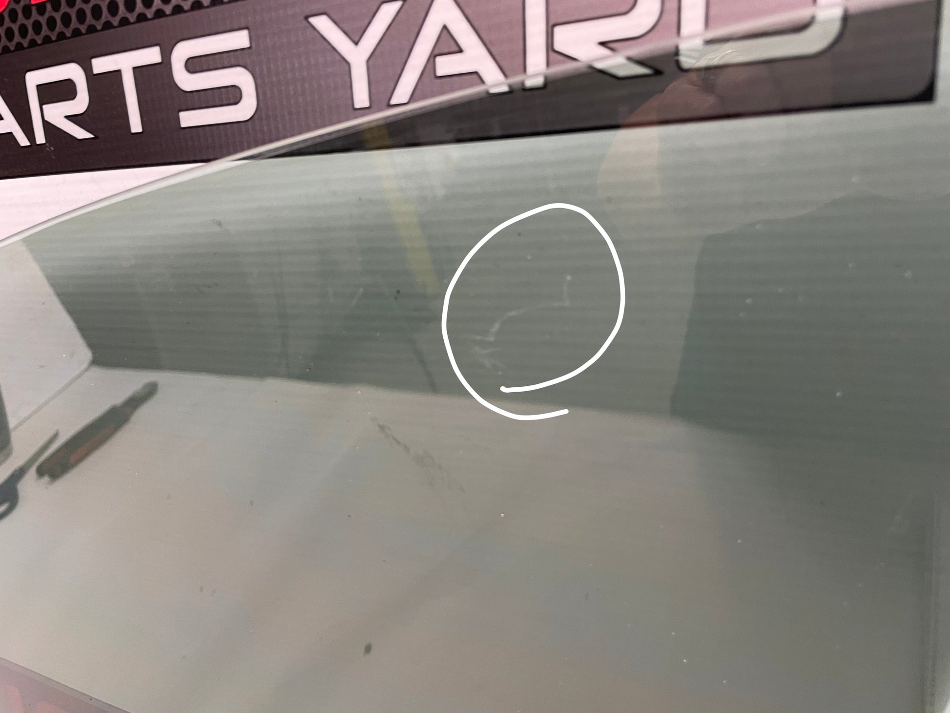 2009 Pontiac G8 GT Front RH Passenger Door Window Glass OEM - Day's Parts Yard