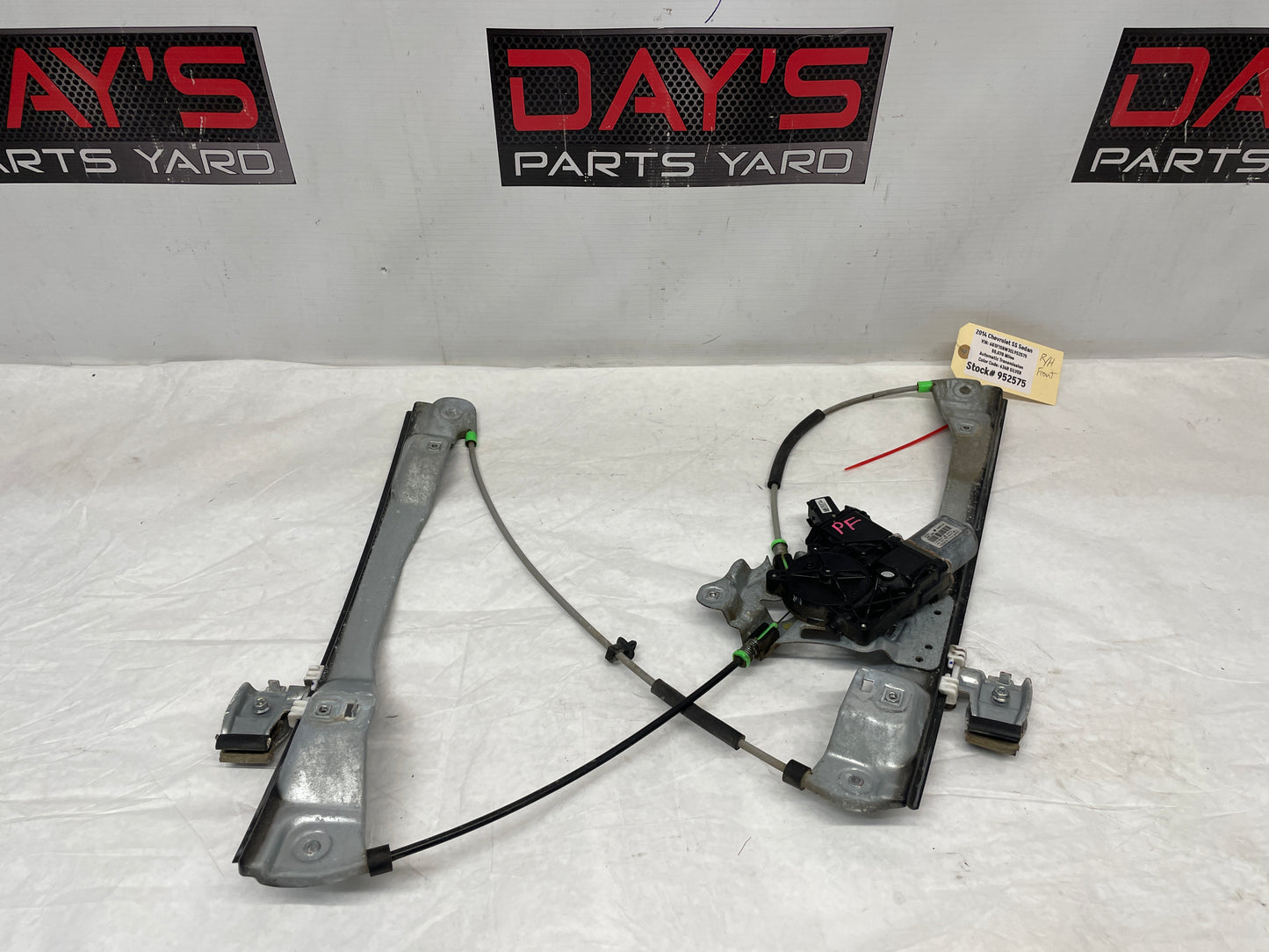 2014 Chevy SS Sedan RH Passenger Front Window Regulator Motor OEM - Day's Parts Yard