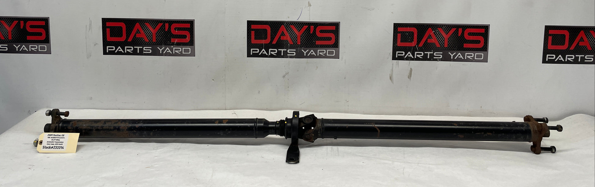 2009 Pontiac G8.Automatic Driveshaft Drive Shaft Propeller OEM - Day's Parts Yard