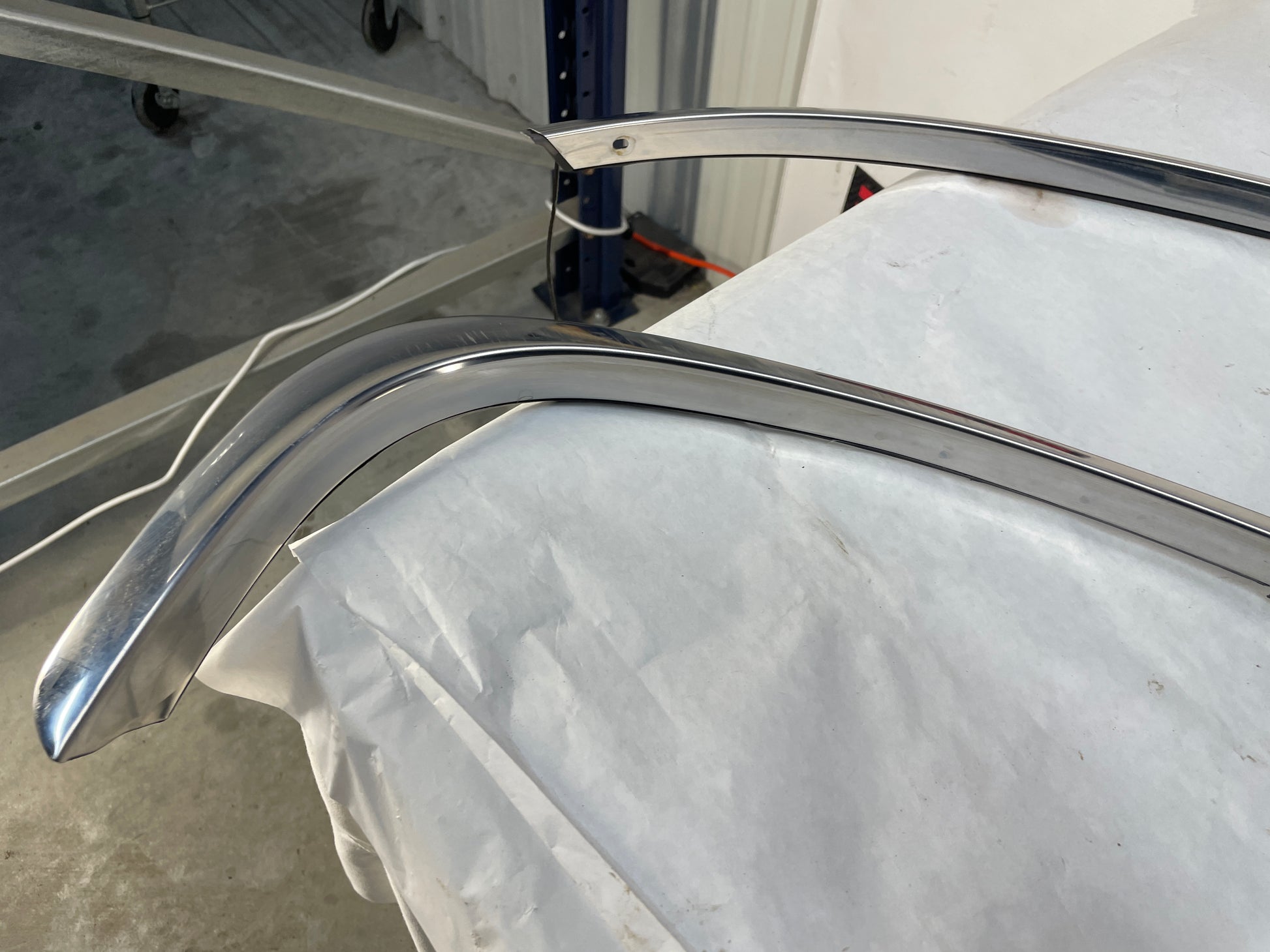 2009 Pontiac G8 RH & LH Door Roof Chrome Reveal Molding Trim OEM - Day's Parts Yard