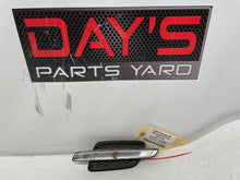 2009 Pontiac G8 RH Passenger Fender Marker Light Repeater Lamp Grill OEM - Day's Parts Yard