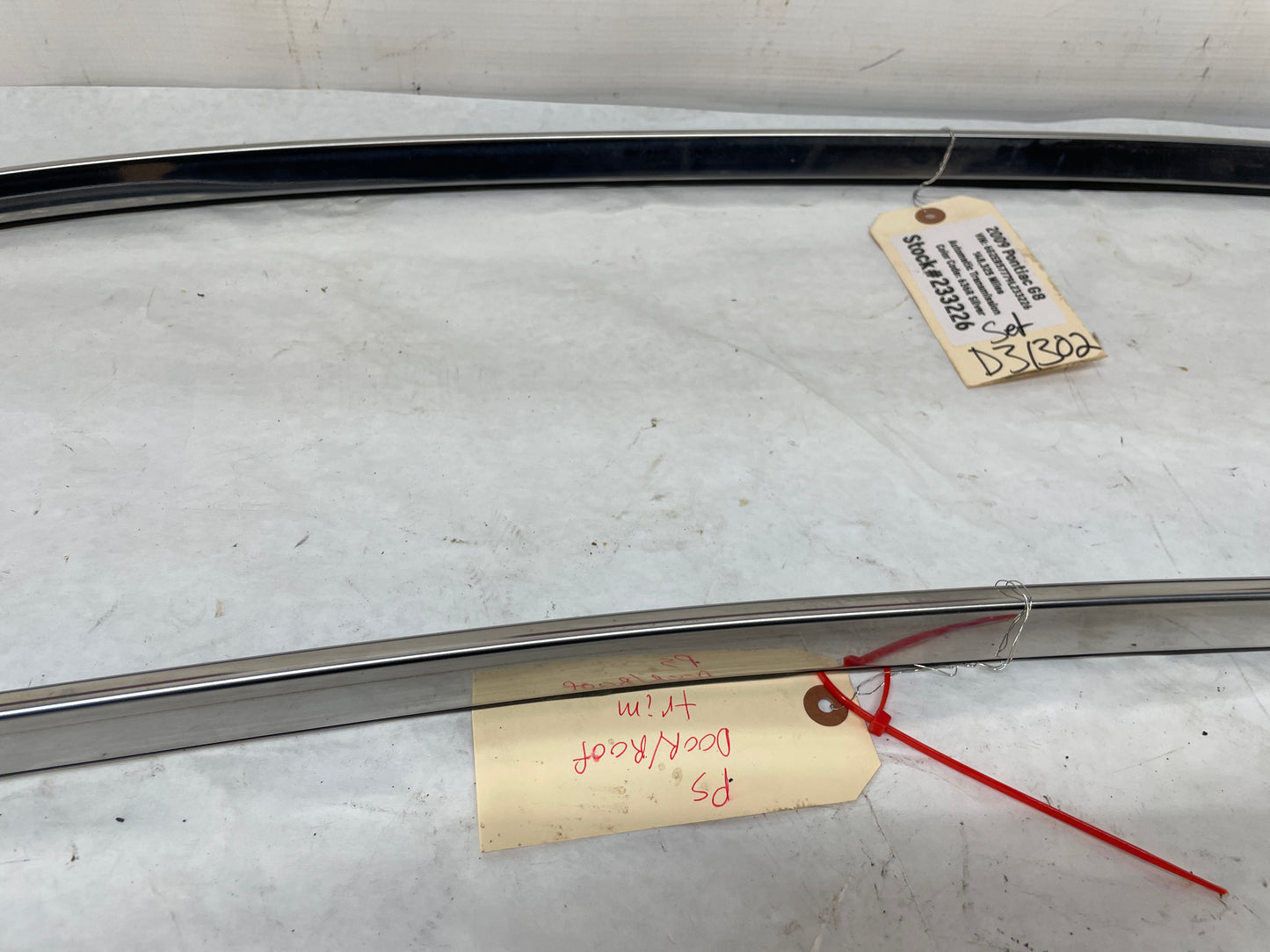 2009 Pontiac G8 RH & LH Door Roof Chrome Reveal Molding Trim OEM - Day's Parts Yard