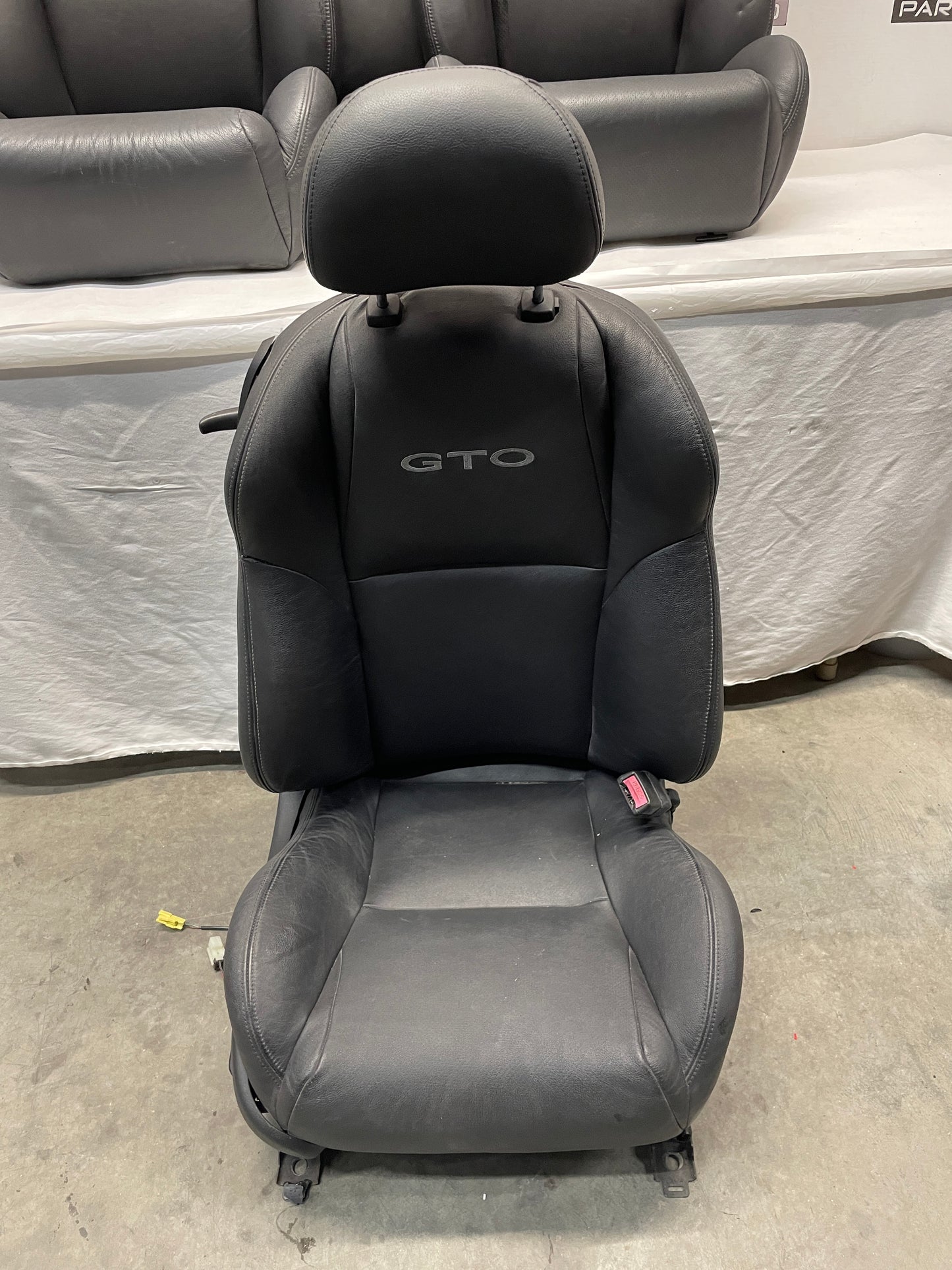 2006 Pontiac GTO Seats Front and Rear Black Leather OEM
