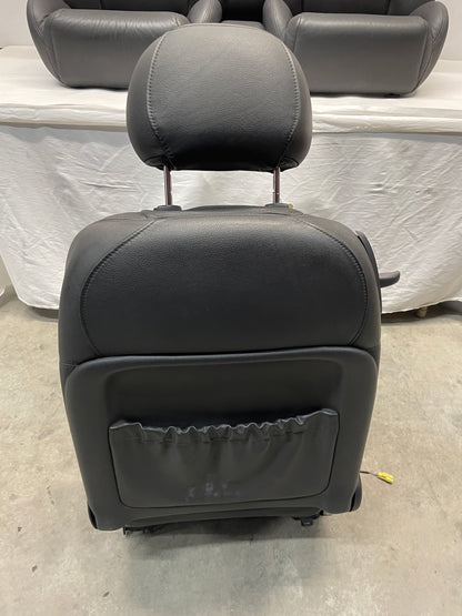 2006 Pontiac GTO Seats Front and Rear Black Leather OEM