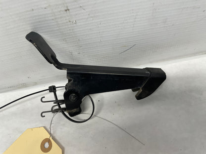 2009 Pontiac G8 Hood Latch OEM - Day's Parts Yard