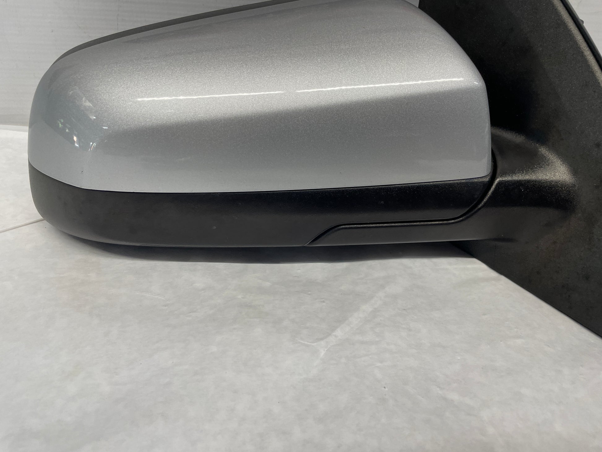 2014 Chevy SS Sedan RH Passenger Exterior Side Mirror Black OEM - Day's Parts Yard