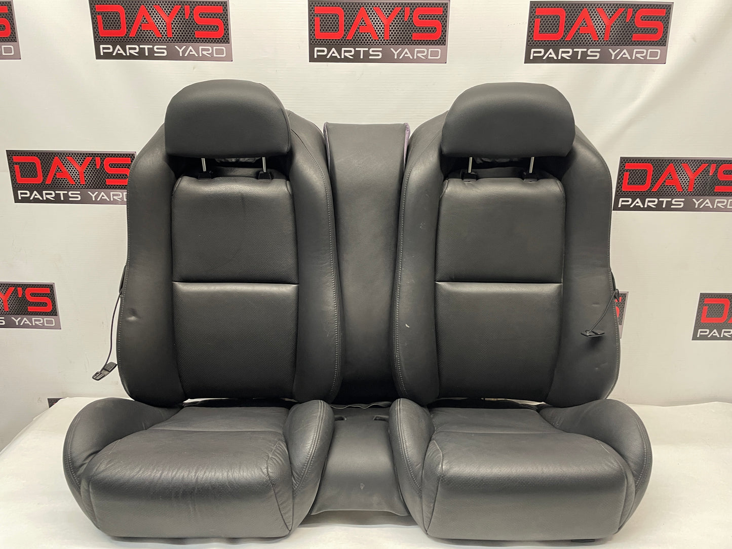 2006 Pontiac GTO Seats Front and Rear Black Leather OEM