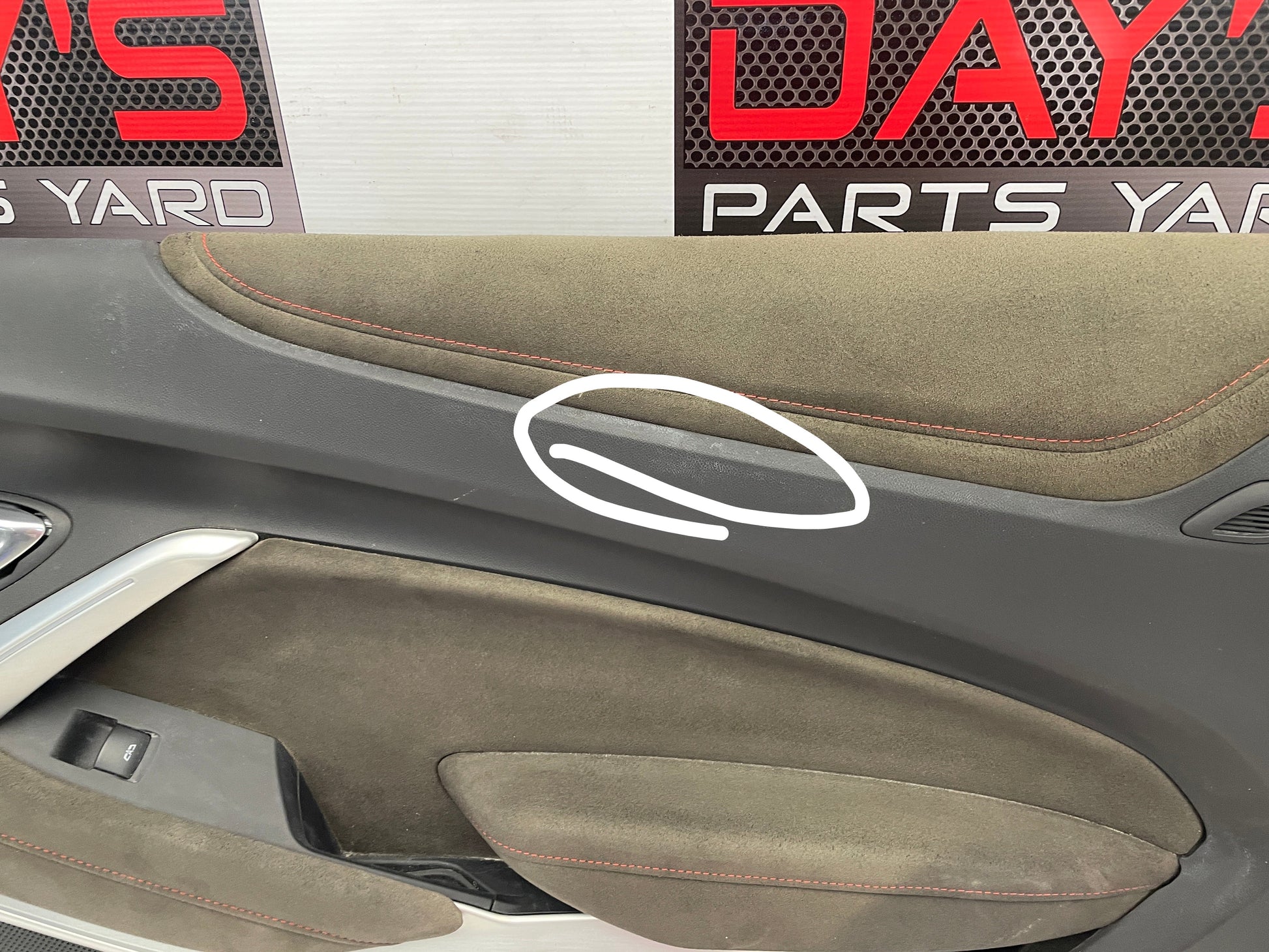 2018 Chevy Camaro ZL1 RH Passenger Door Panel OEM - Day's Parts Yard