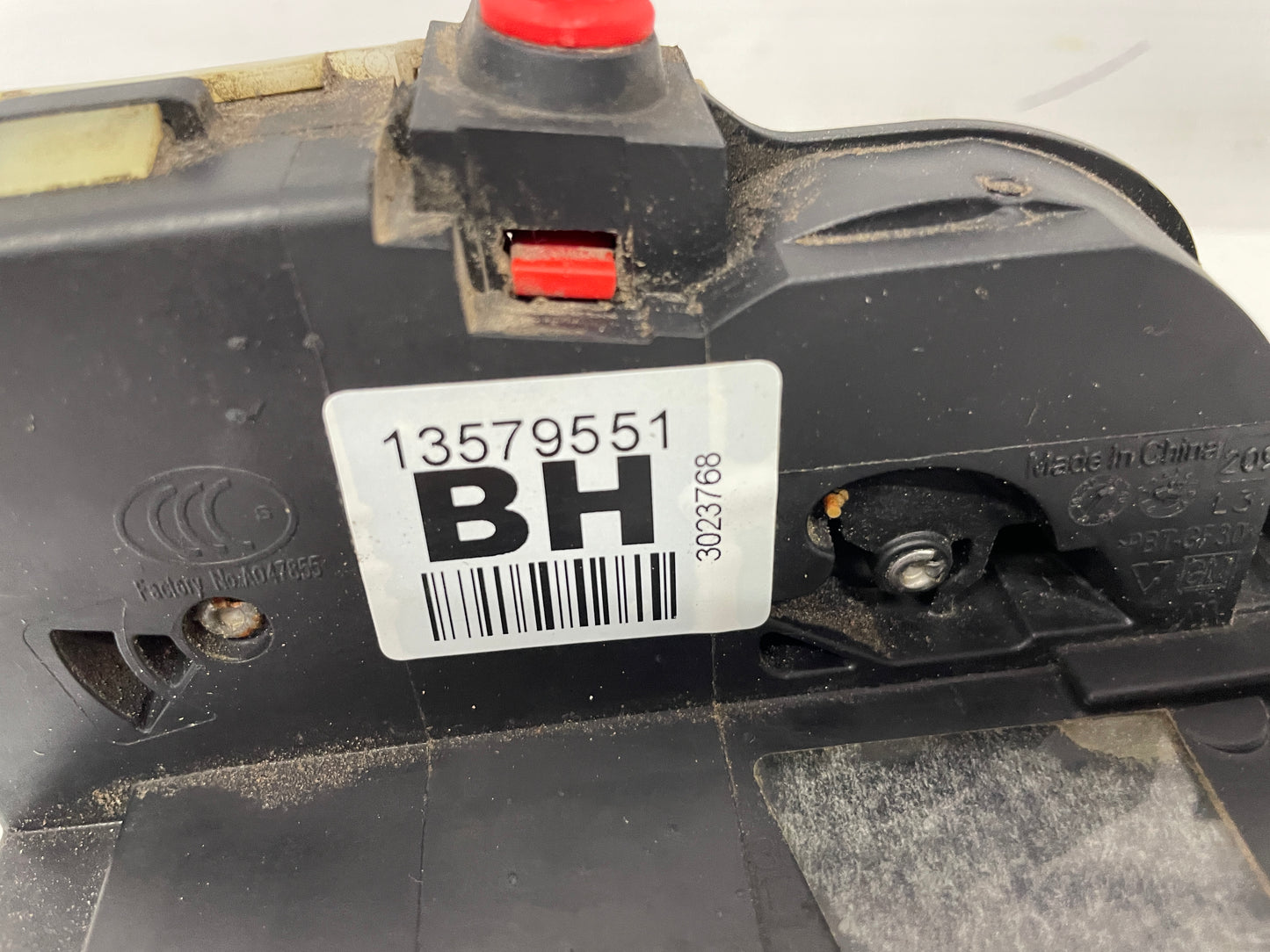 2014 Chevrolet SS Sedan LH Driver Rear Door Lock Actuator OEM - Day's Parts Yard