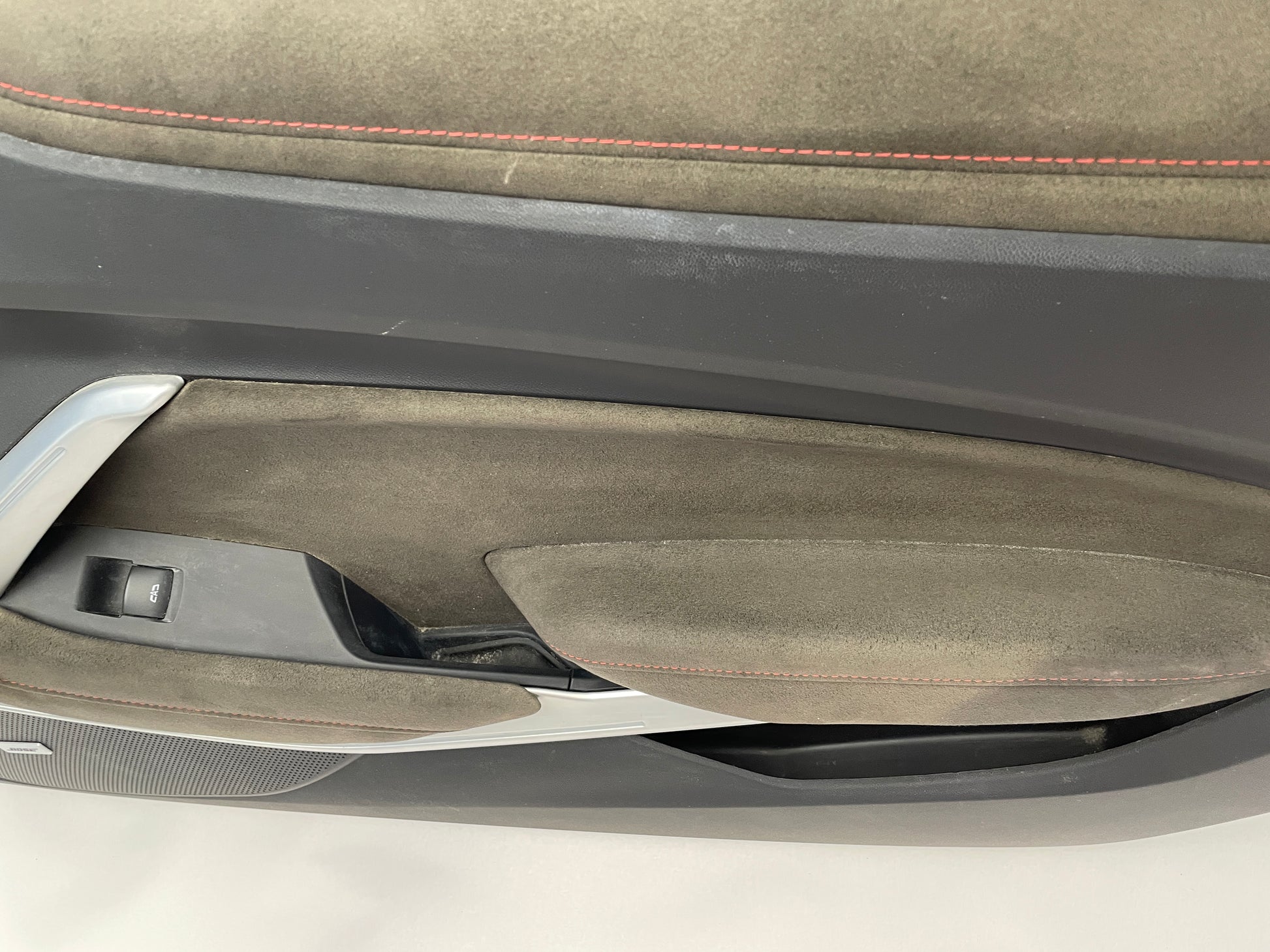 2018 Chevy Camaro ZL1 RH Passenger Door Panel OEM - Day's Parts Yard