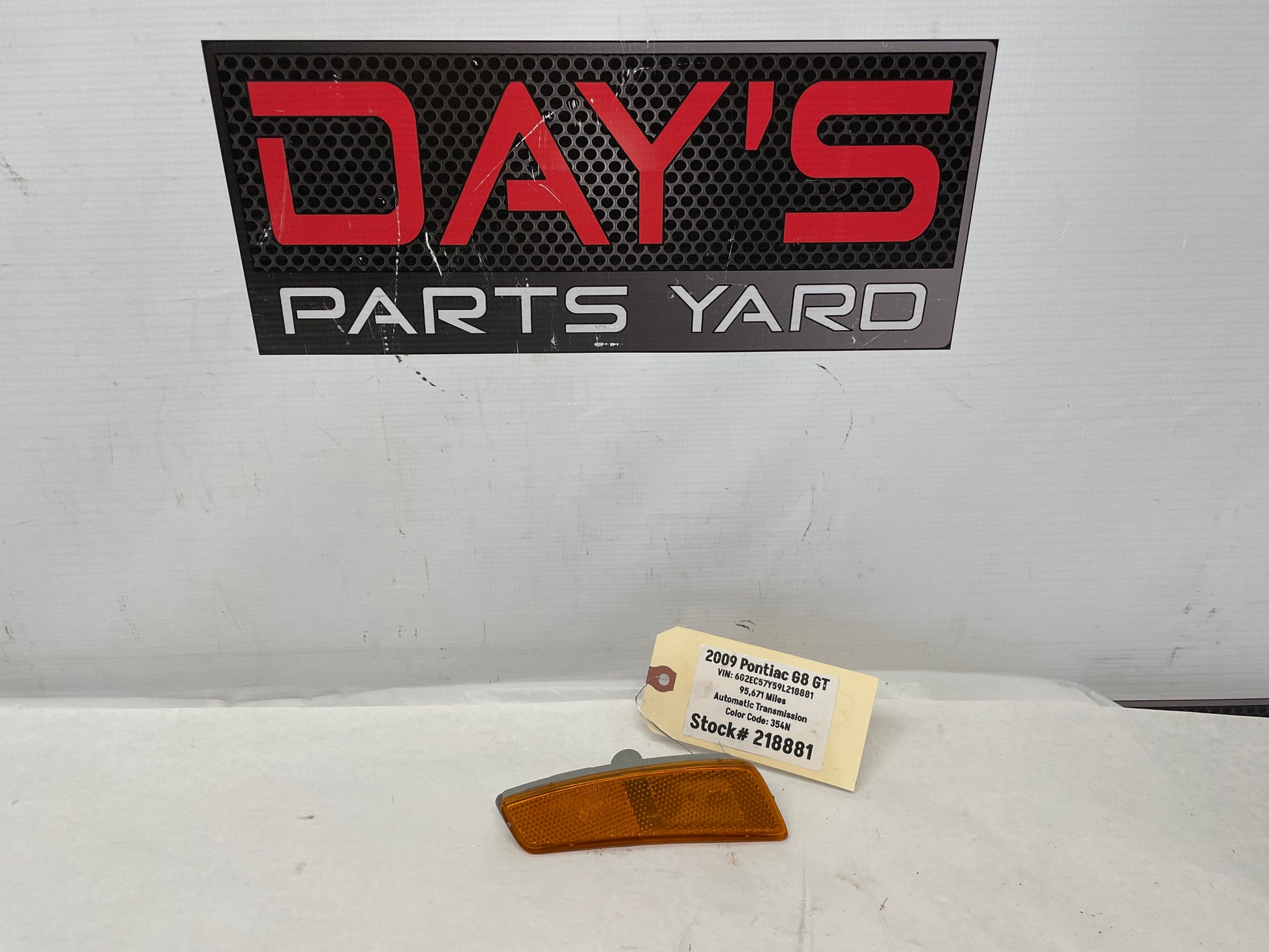 2009 Pontiac G8 GT LH Driver Side Marker Light OEM - Day's Parts Yard